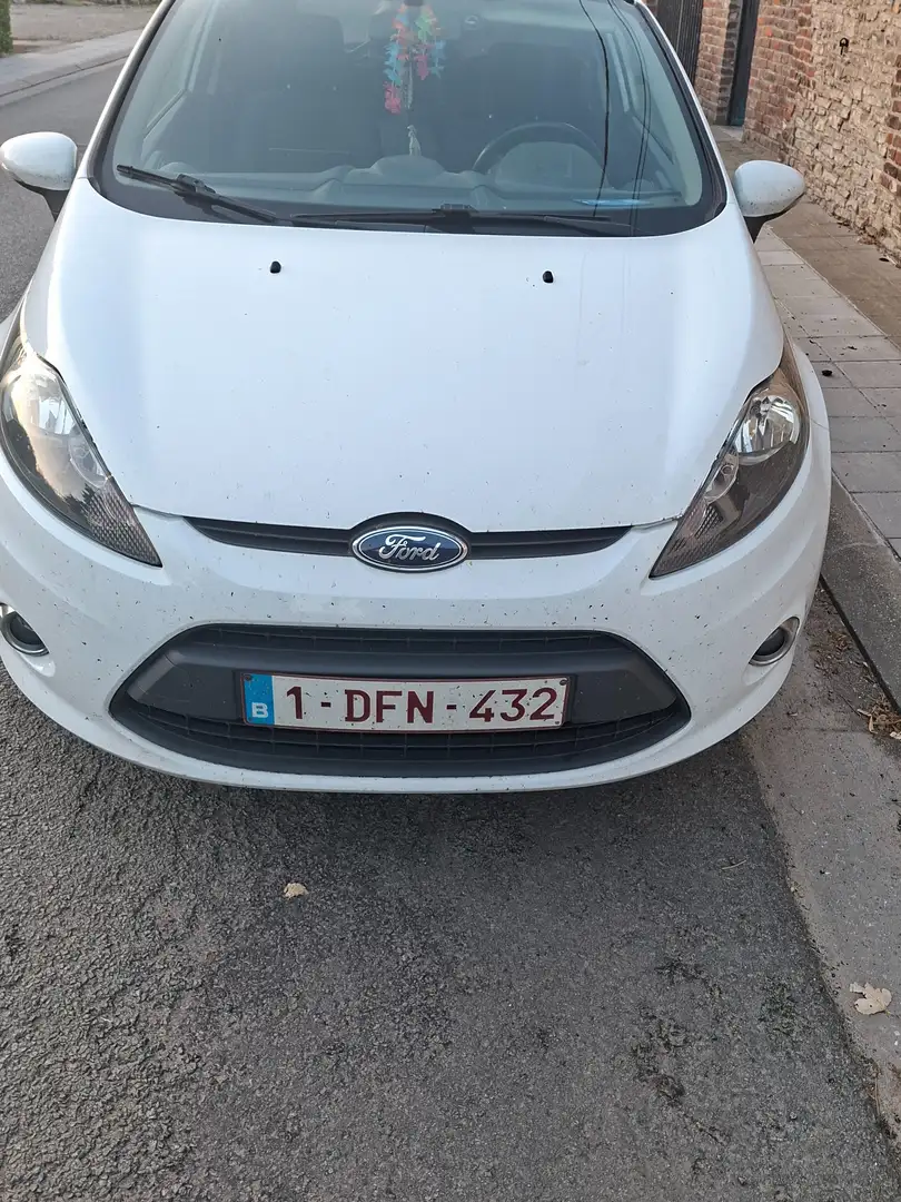 Ford Fiesta Fiesta 1.6 Blanc - 2