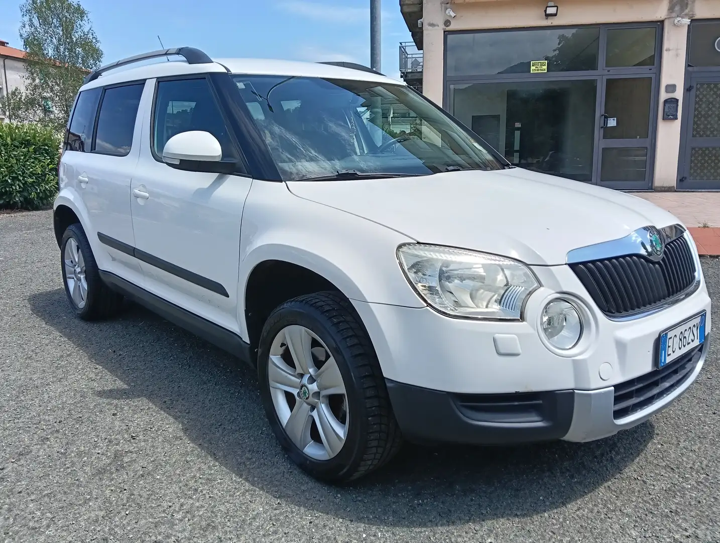 Skoda Yeti Yeti 1.2 tsi Elegance (experience) Bianco - 2