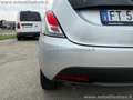 Lancia Ypsilon 1.2 69 CV 5 porte GPL Ecochic Elefantino Blu Plateado - thumbnail 10