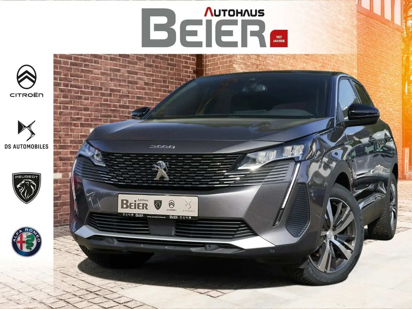 Peugeot 3008 1,2 L  PureTech / Allure Pack / Navi Grau - 1