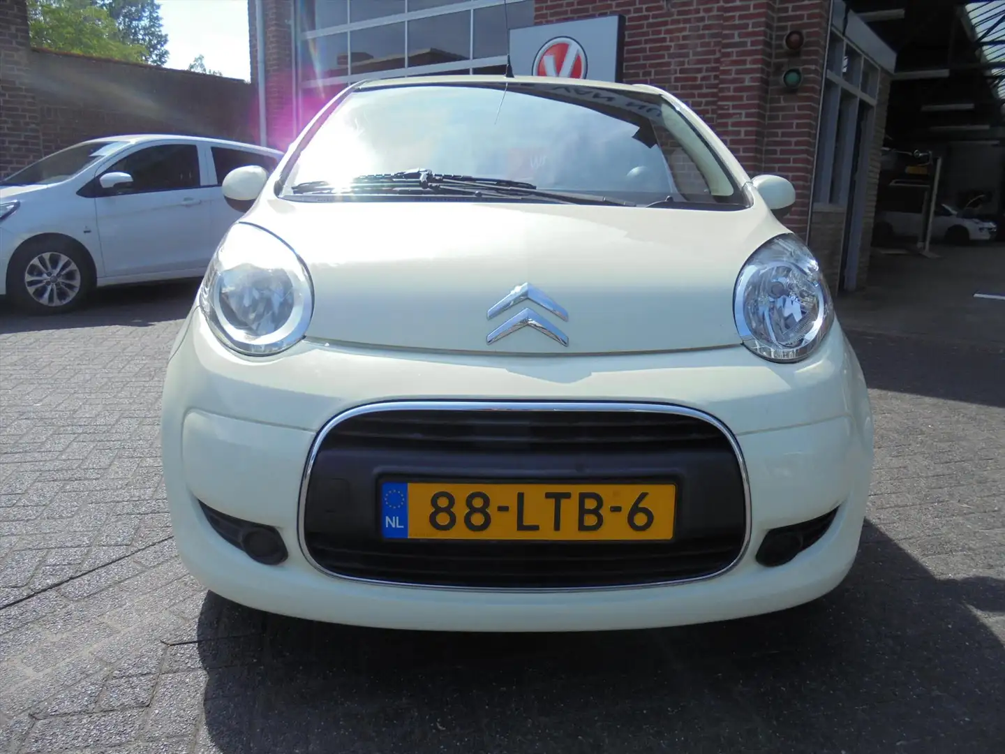 Citroen C1 1.0i 5D||Airco||LMV||APK 06-2026||Eletr.Pack|| Jaune - 2