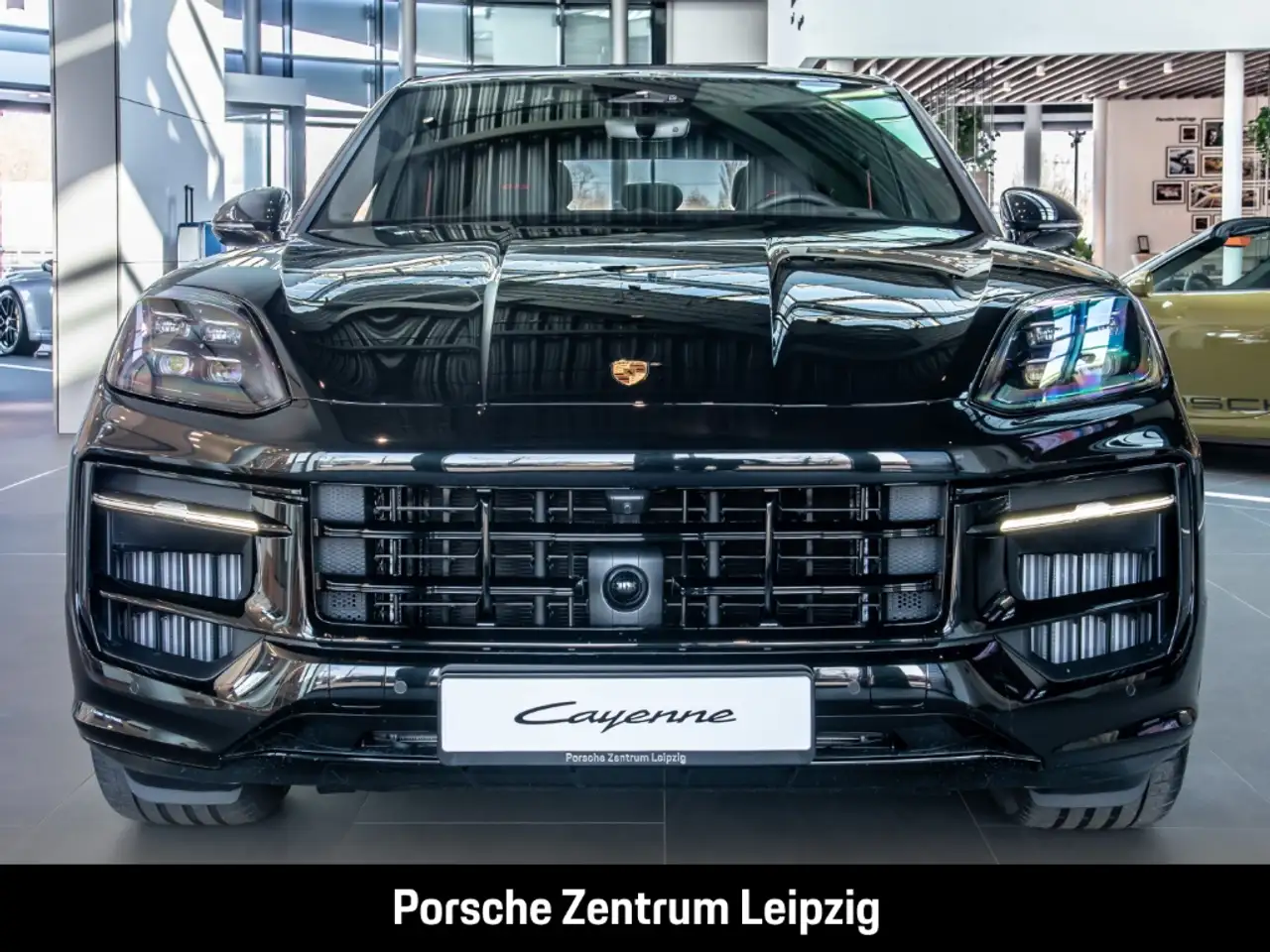 Porsche Cayenne GTS Coupe Burmester HA-Lenkung HeadUp AHK 4