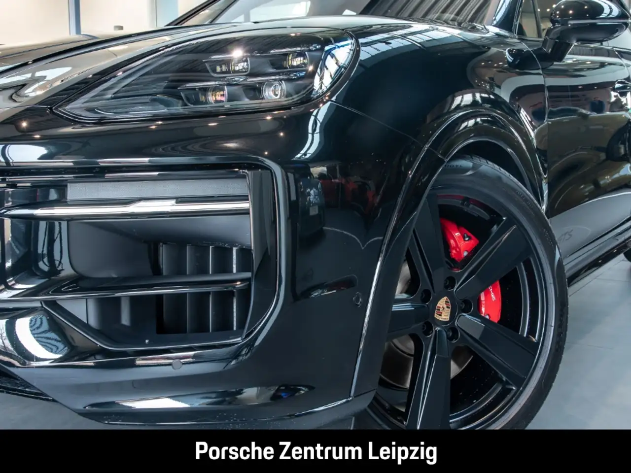 Porsche Cayenne GTS Coupe Burmester HA-Lenkung HeadUp AHK 8
