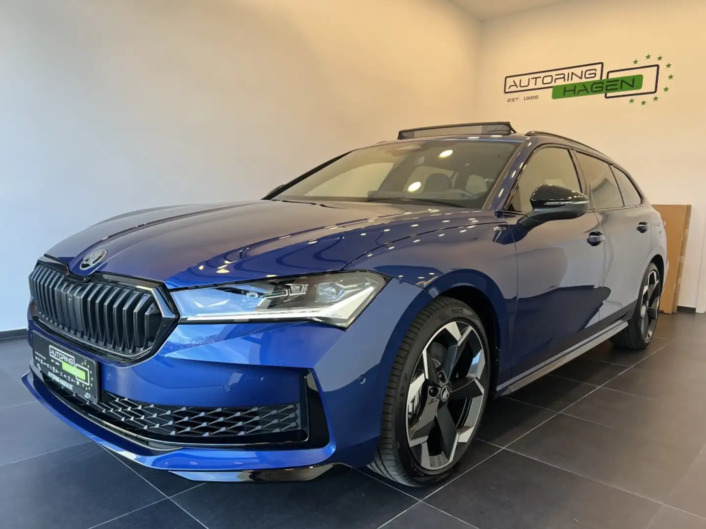 Skoda Superb 265PS 4x4 Sportline Vollausstattung! Blauw - 1