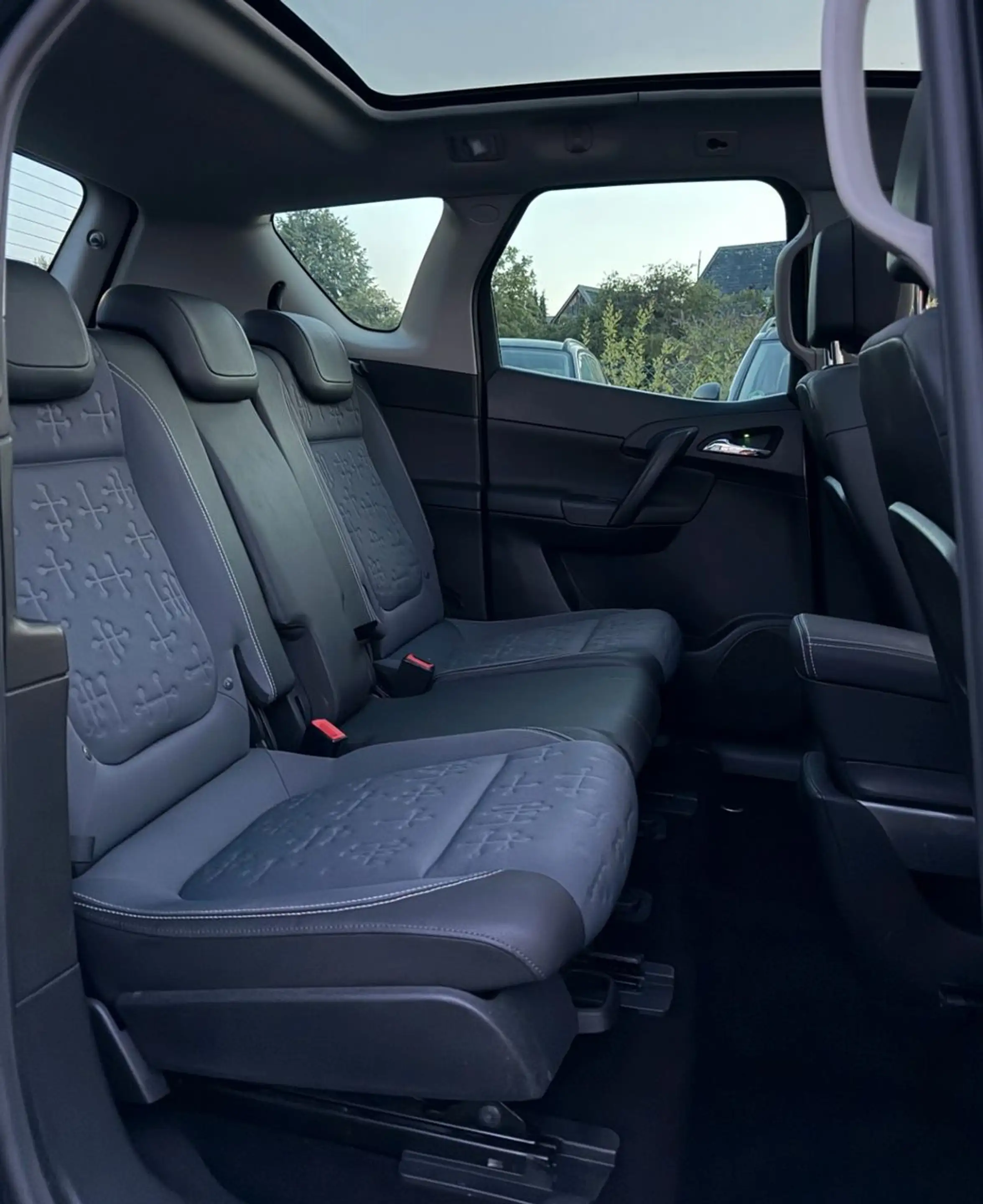 Opel Meriva B Innovation°PANORAMA°LED°NAVI°PDC — photo 12