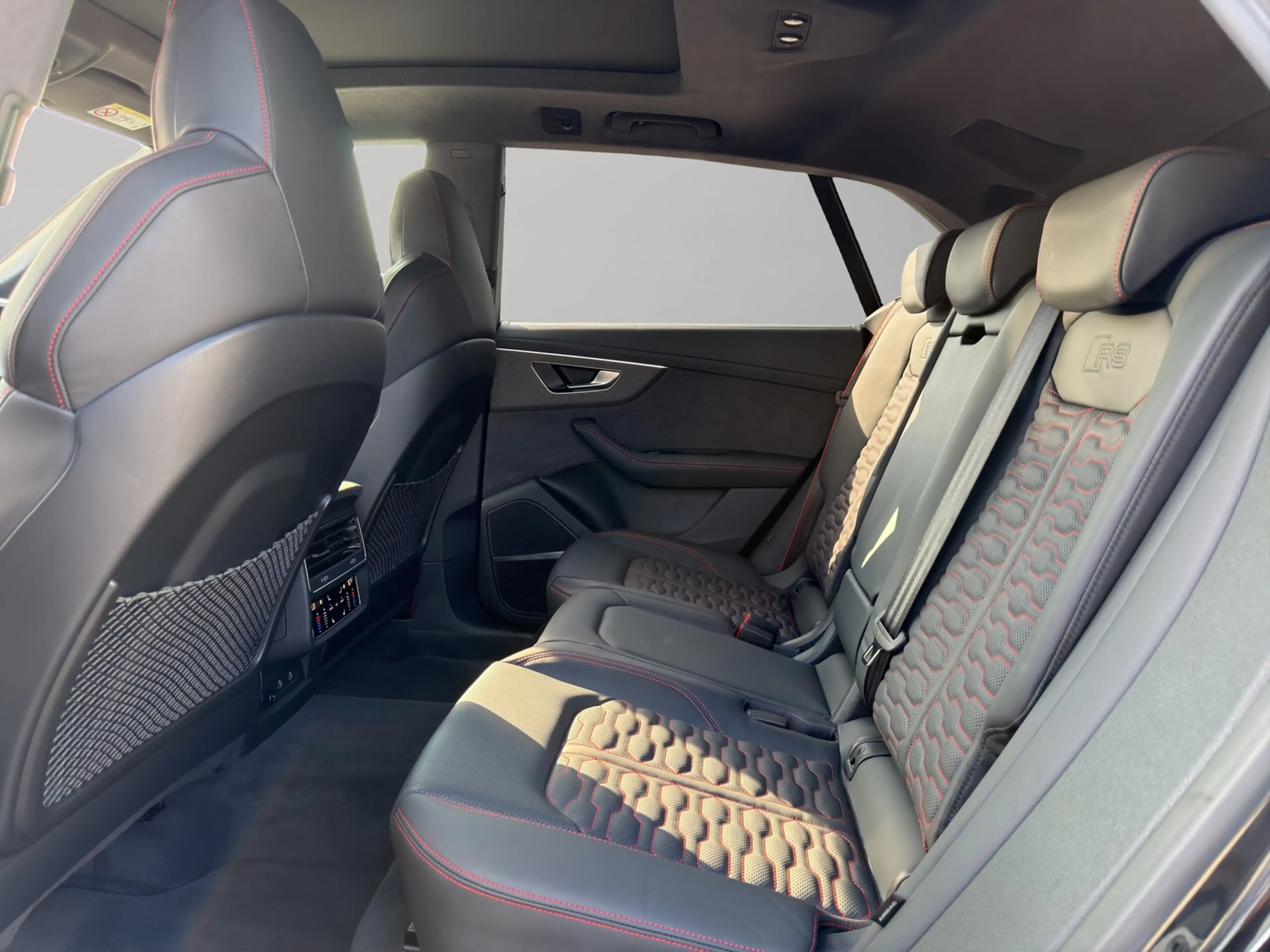 Audi RS Q8 qu.Standh. B&O AHK Pano Wankst. 305 Vmax. — photo 13