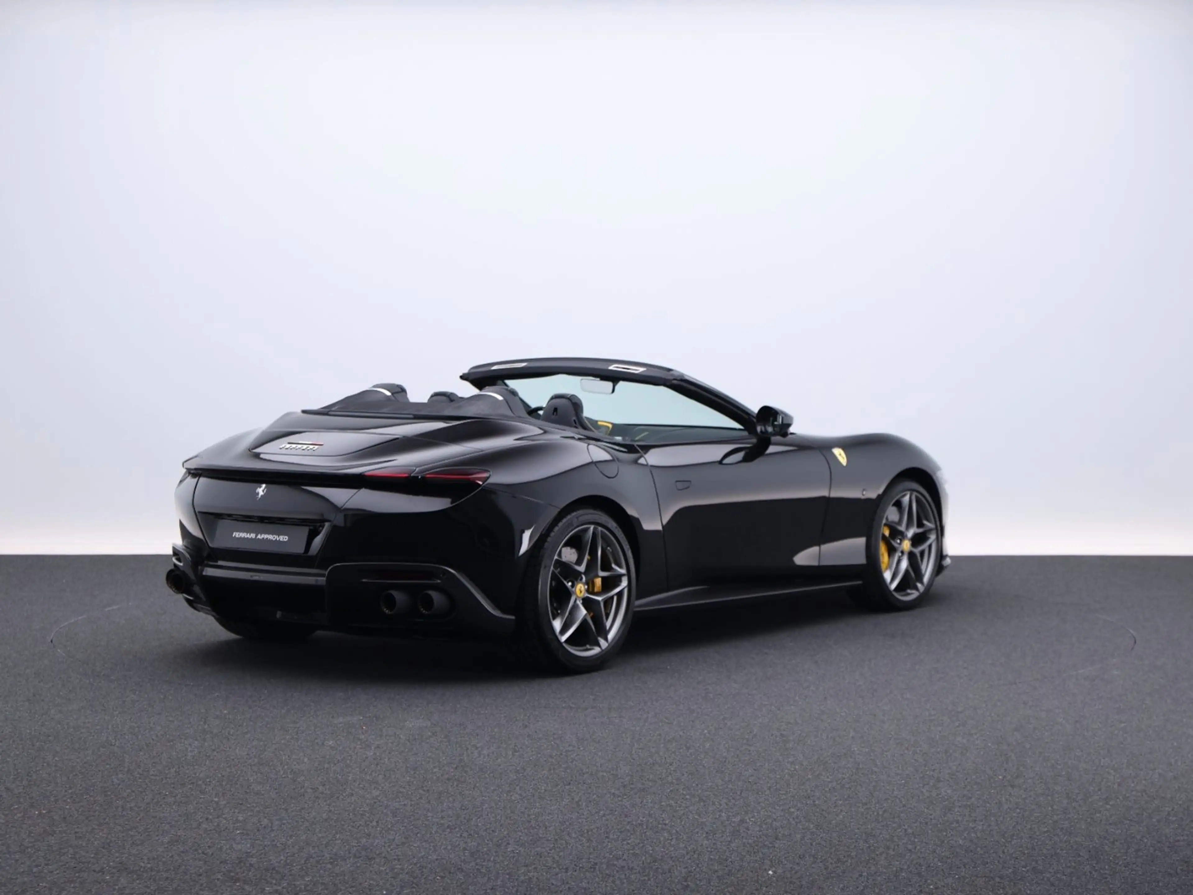 Ferrari Roma Spider ***Ferrari Frankfurt*** — photo 6