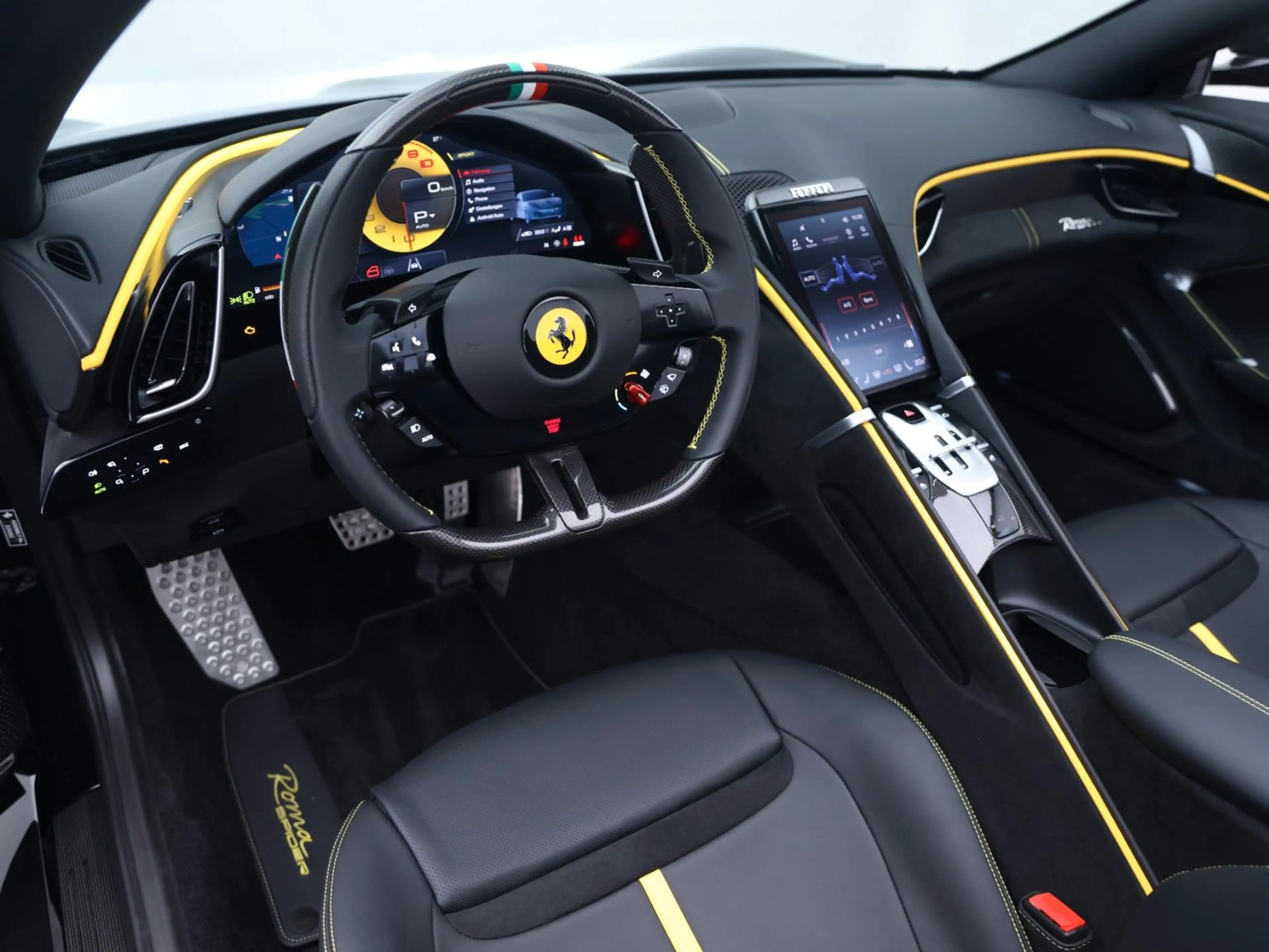 Ferrari Roma Spider ***Ferrari Frankfurt*** — photo 10