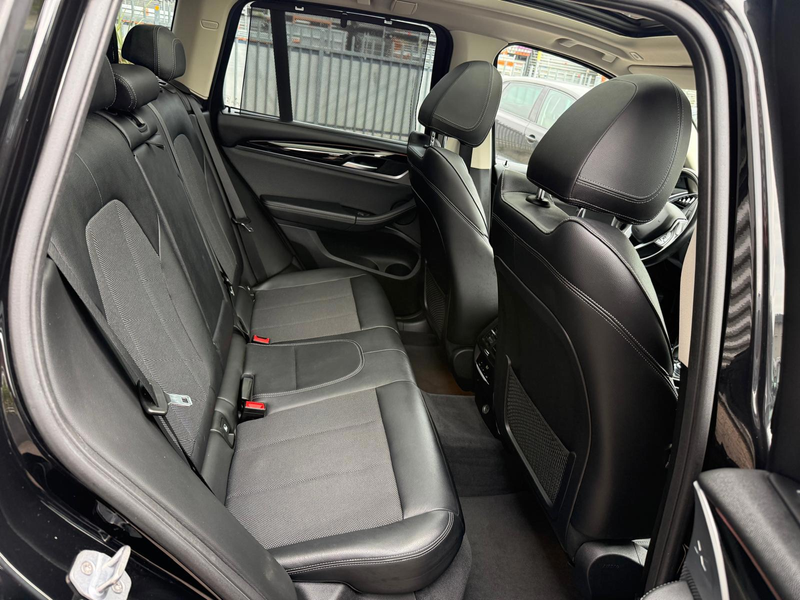 BMW X3 XDrive20i Automaat | Panoramadak | Adaptieve Cruis — photo 13