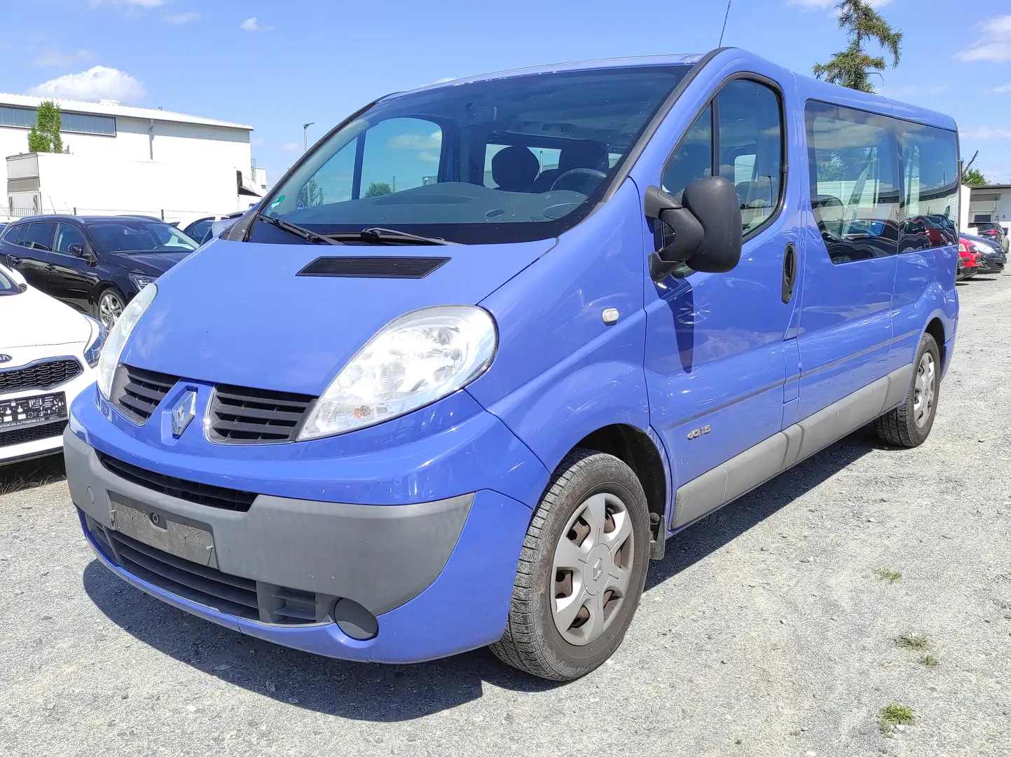 Renault Trafic L2H1 2,9t (8/9 Sitze) Expression NAVI AHK Kék - 1