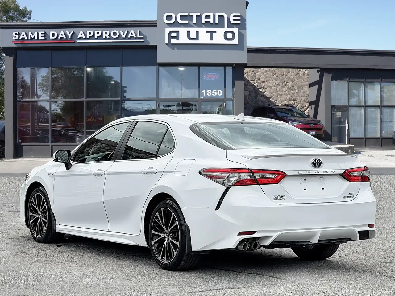 Toyota Camry снимка Toyota Camry