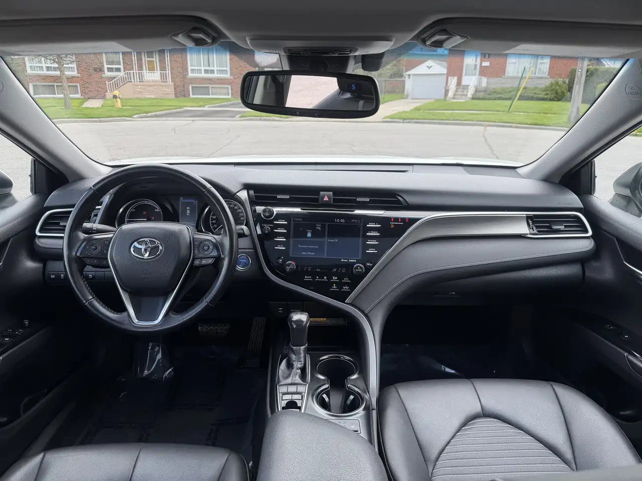Toyota Camry снимка Toyota Camry