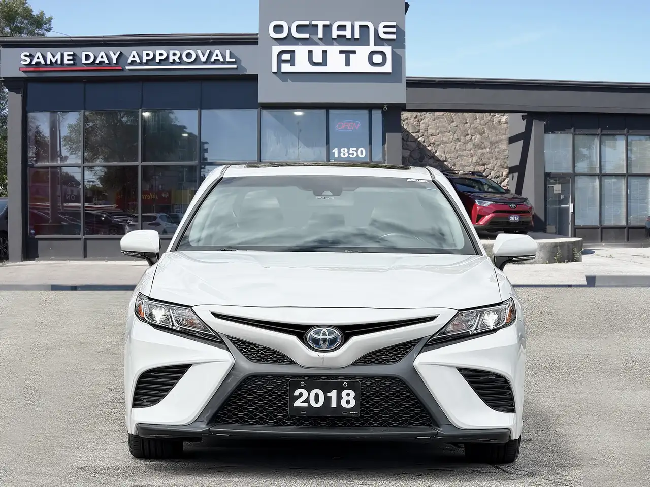 Toyota Camry снимка Toyota Camry