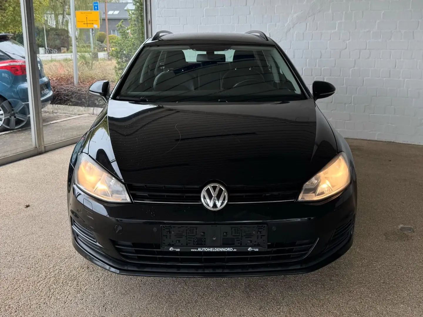 Volkswagen Golf VII 2.0 TDI Automatik Massage Teill. Shz Noir - 2