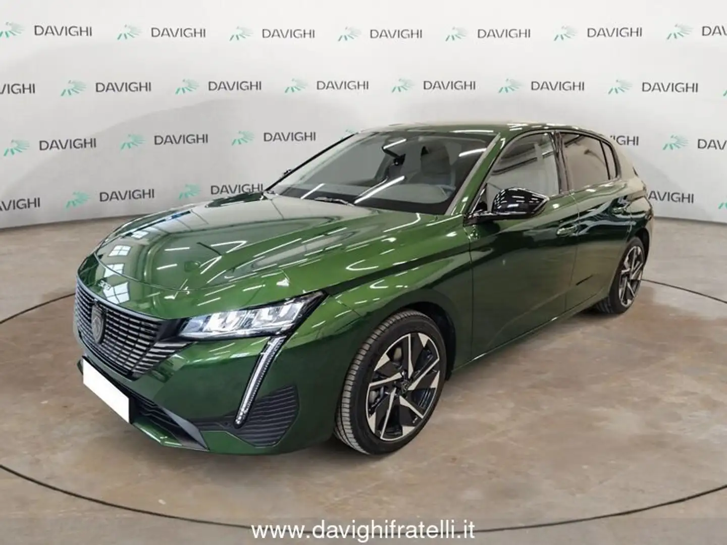Peugeot 308 Hybrid 136 e-DCS6 Allure Grün - 1