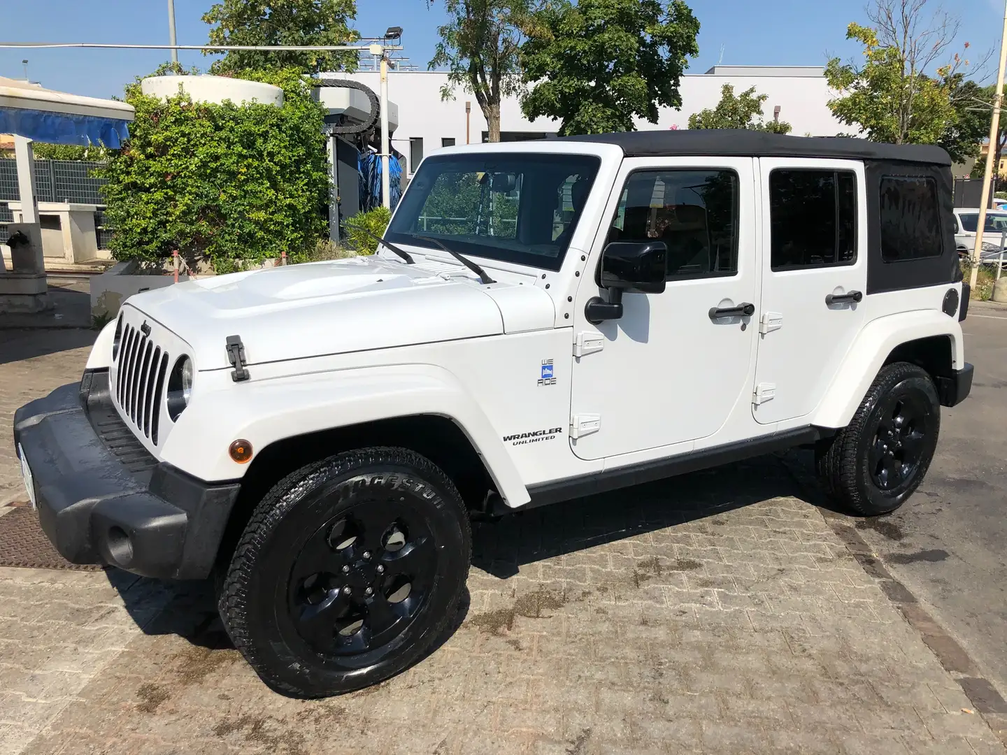 Jeep Wrangler Ulimited BLACK EDITION Bianco - 1