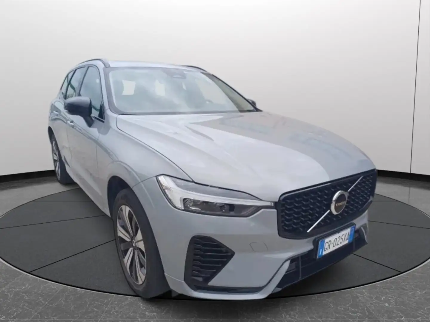Volvo XC60 T6 Recharge Plug-in Hybrid AWD automatico Plus Dar Grigio - 1