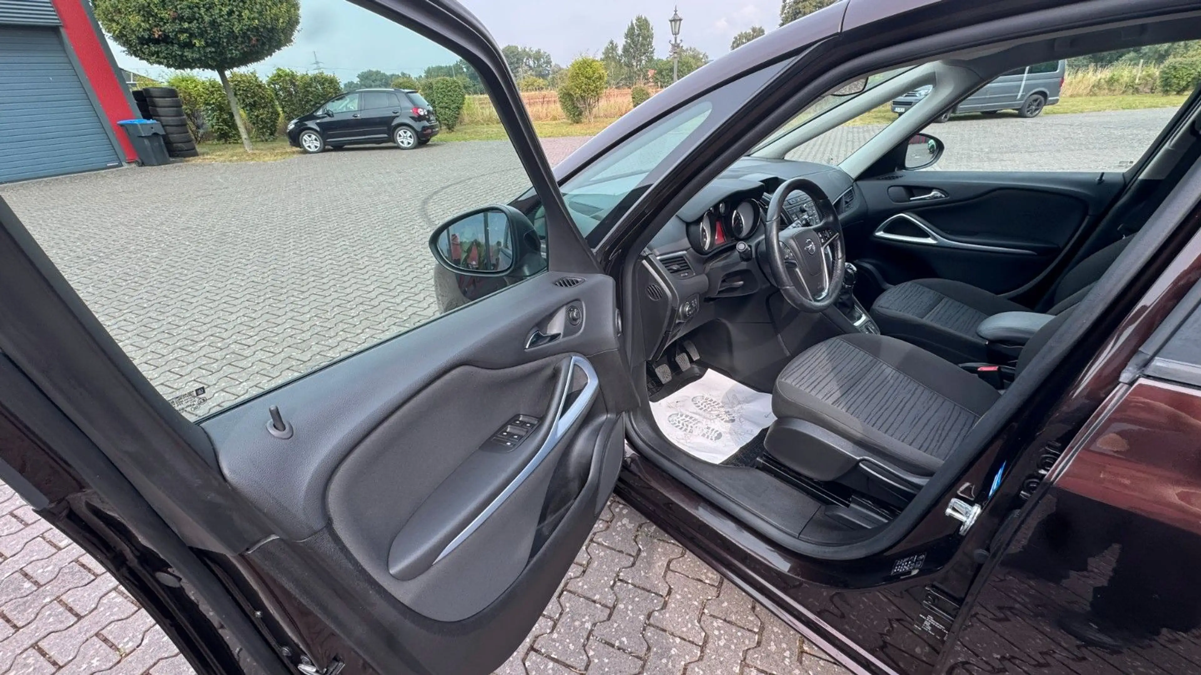 Opel Zafira Tourer Zafira C Tourer Style Family Plus AHK — photo 15