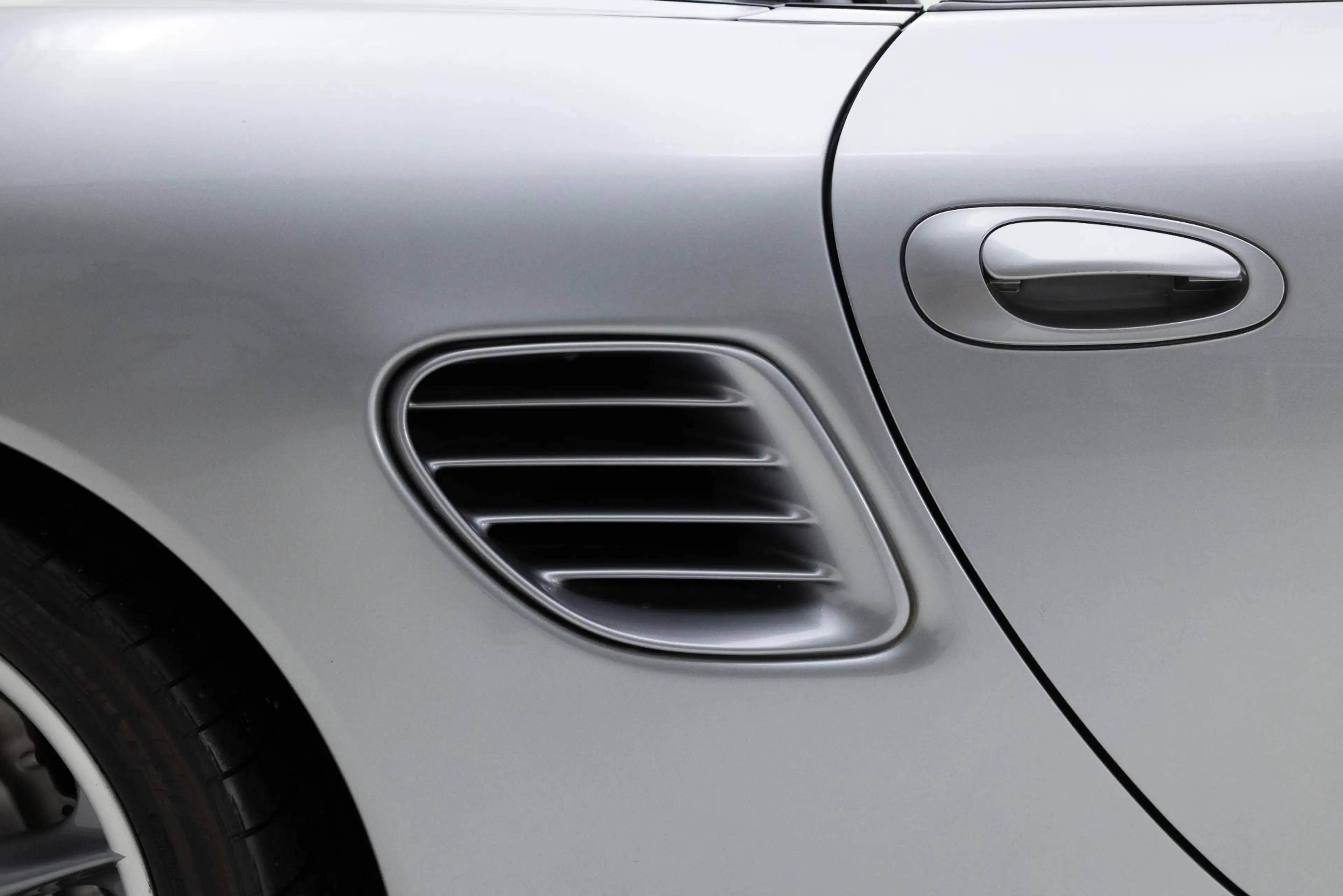 Porsche Boxster S 3.2 50 Jahre Tiptr. — photo 11