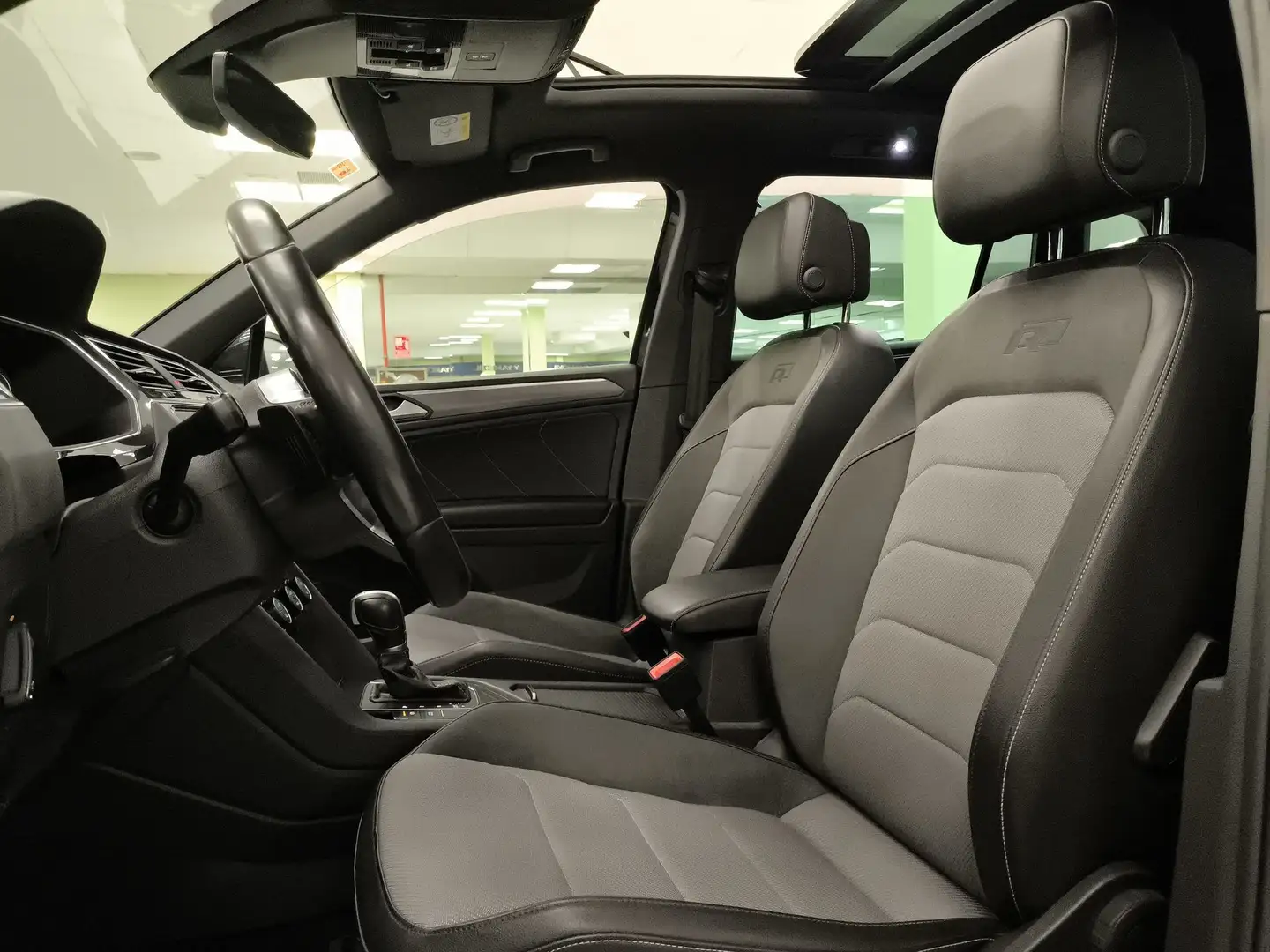 Volkswagen Tiguan 2.0TDI Sport DSG 110kW Nero - 2