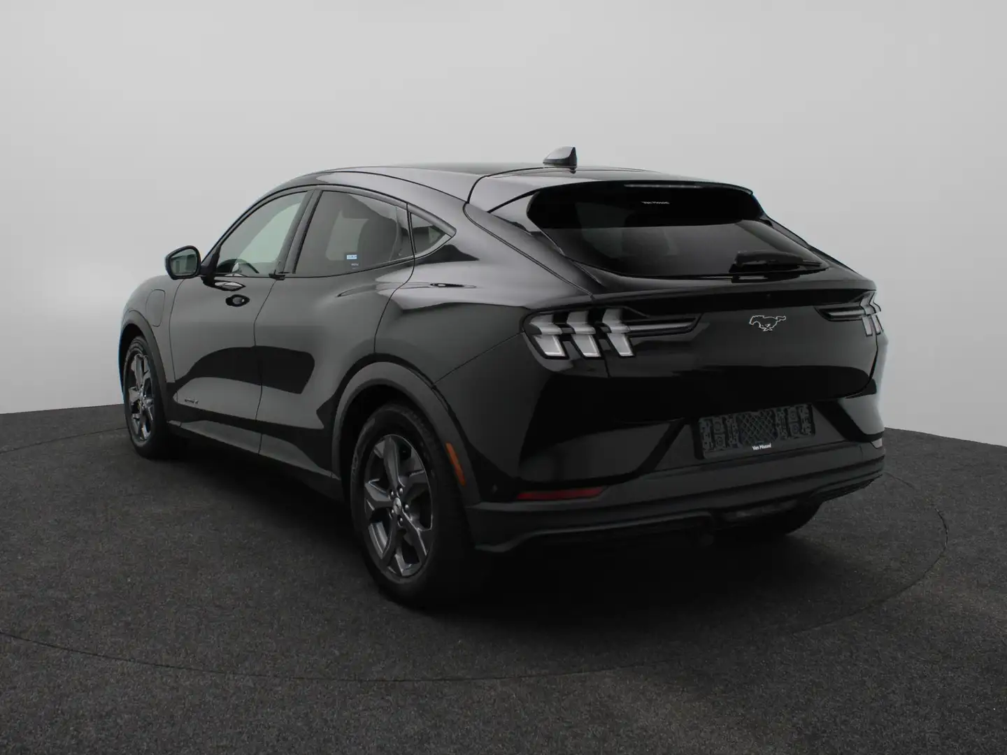 Ford Mustang Mach-E Standard Range RWD 68 kWh | PANORAMADAK | TECHNOLO Noir - 2