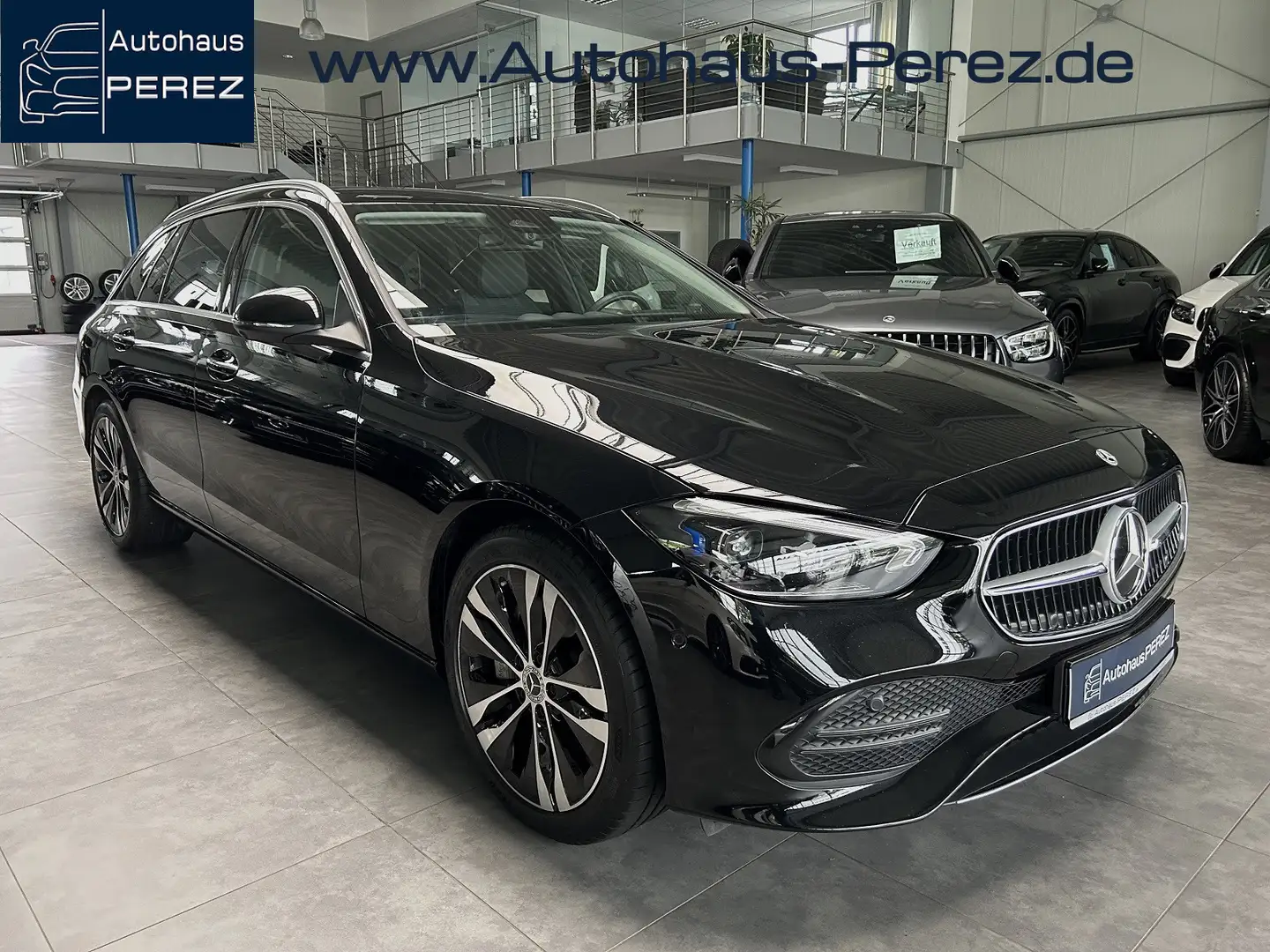 Mercedes-Benz C 300 T e 9G DISTRONIC-PANORAMA-KEYLESS-360°-DAB Noir - 1