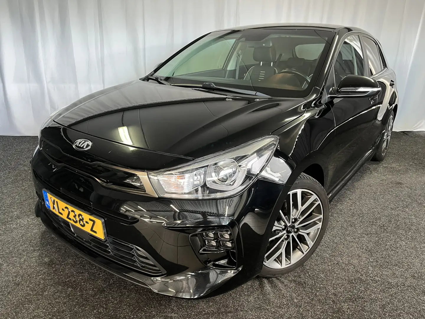 Kia Rio 1.0 TGDI GT-Line ECC/STOELVERW./CRUISE/CAMERA/APPL Zwart - 1