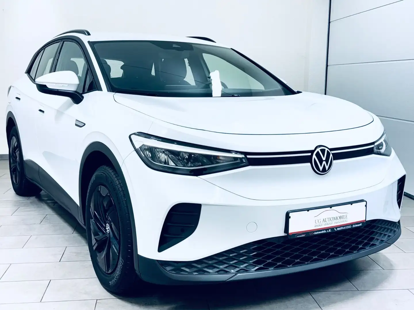 Volkswagen ID.4 Pure Performance 125 kW * 1.HAND * NAVI * Weiß - 2