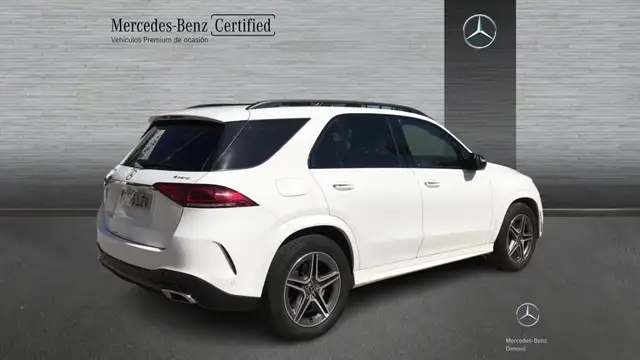 Mercedes-Benz GLE view 2