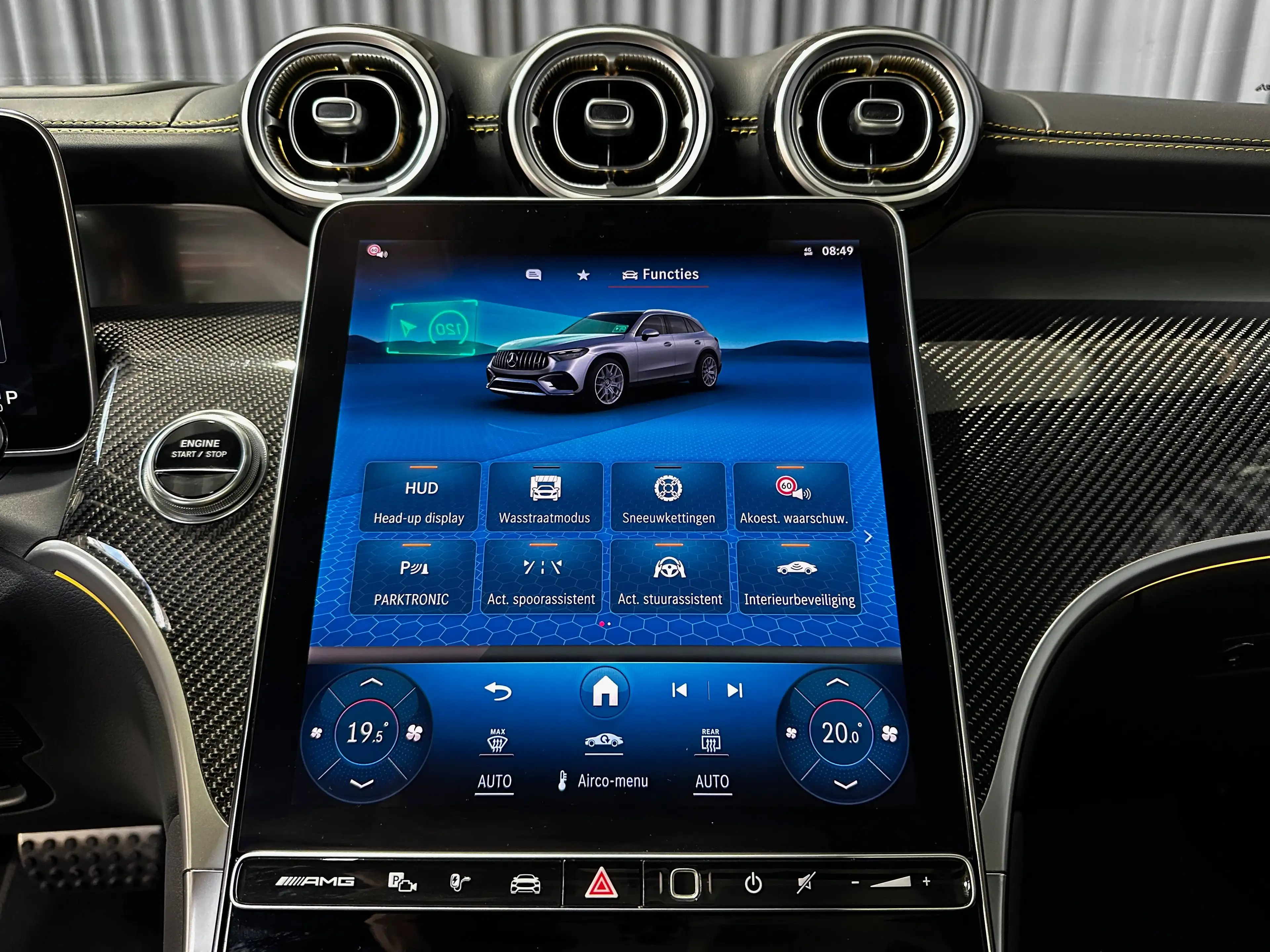 Mercedes-Benz GLC 63 AMG 4-Matic *HUD*AMG PERFORMANCE PACK*CARBON PACK*BURMESTER*ACC*360'CAMERA*KEYLESS* — photo 13