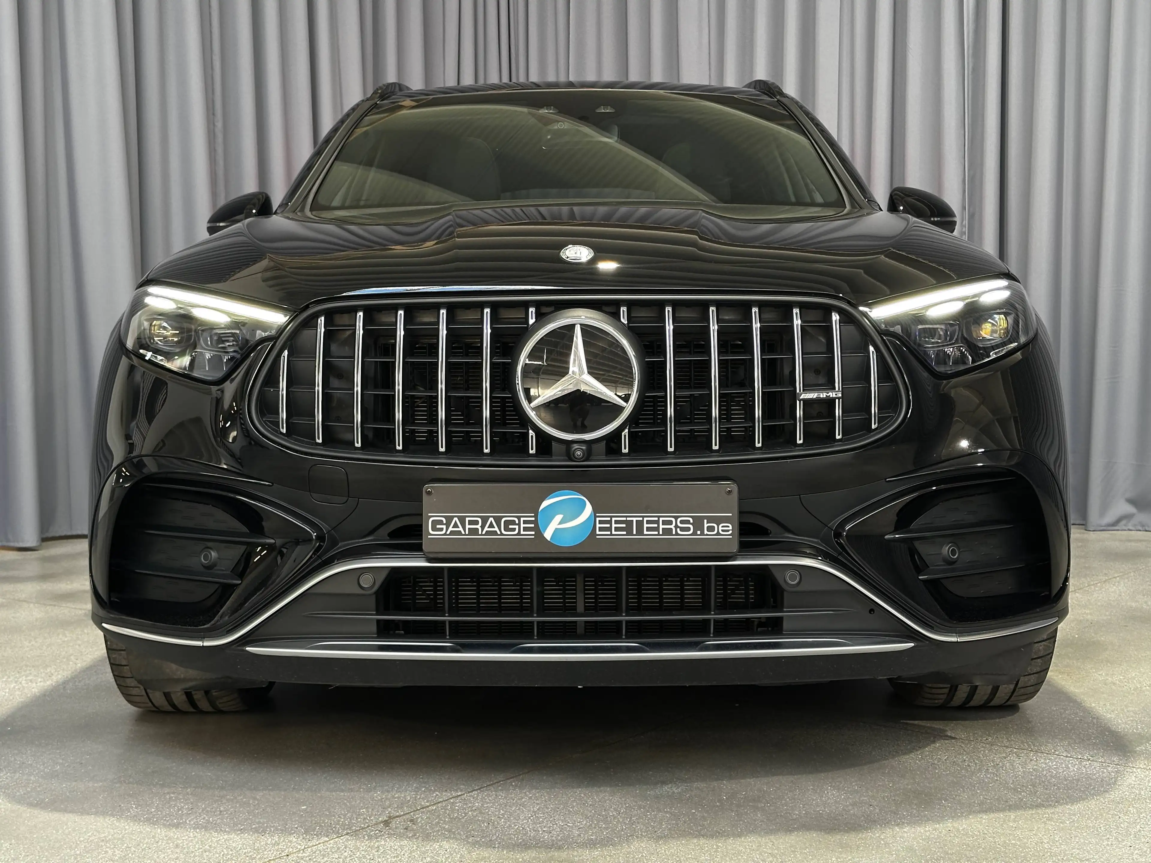 Mercedes-Benz GLC 63 AMG 4-Matic *HUD*AMG PERFORMANCE PACK*CARBON PACK*BURMESTER*ACC*360'CAMERA*KEYLESS* — photo 5