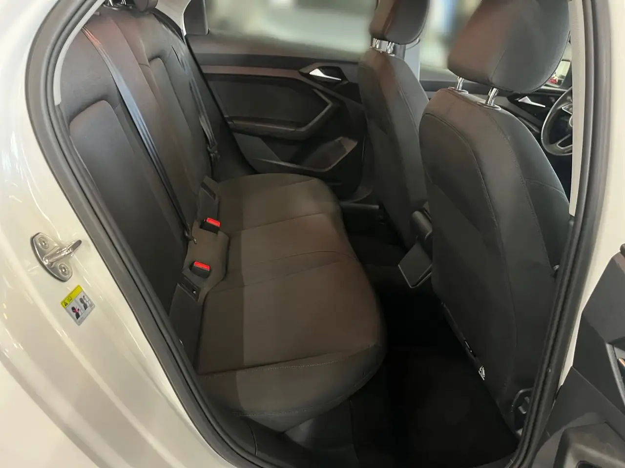Audi A1 25 TFSI Navi Sitzheizung PDCvo+hi 14