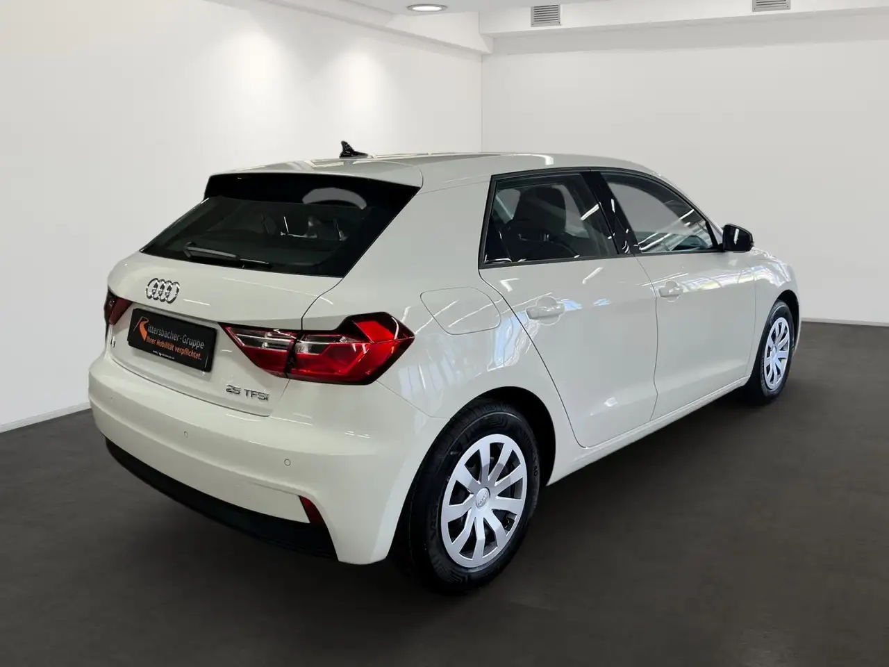 Audi A1 25 TFSI Navi Sitzheizung PDCvo+hi 5