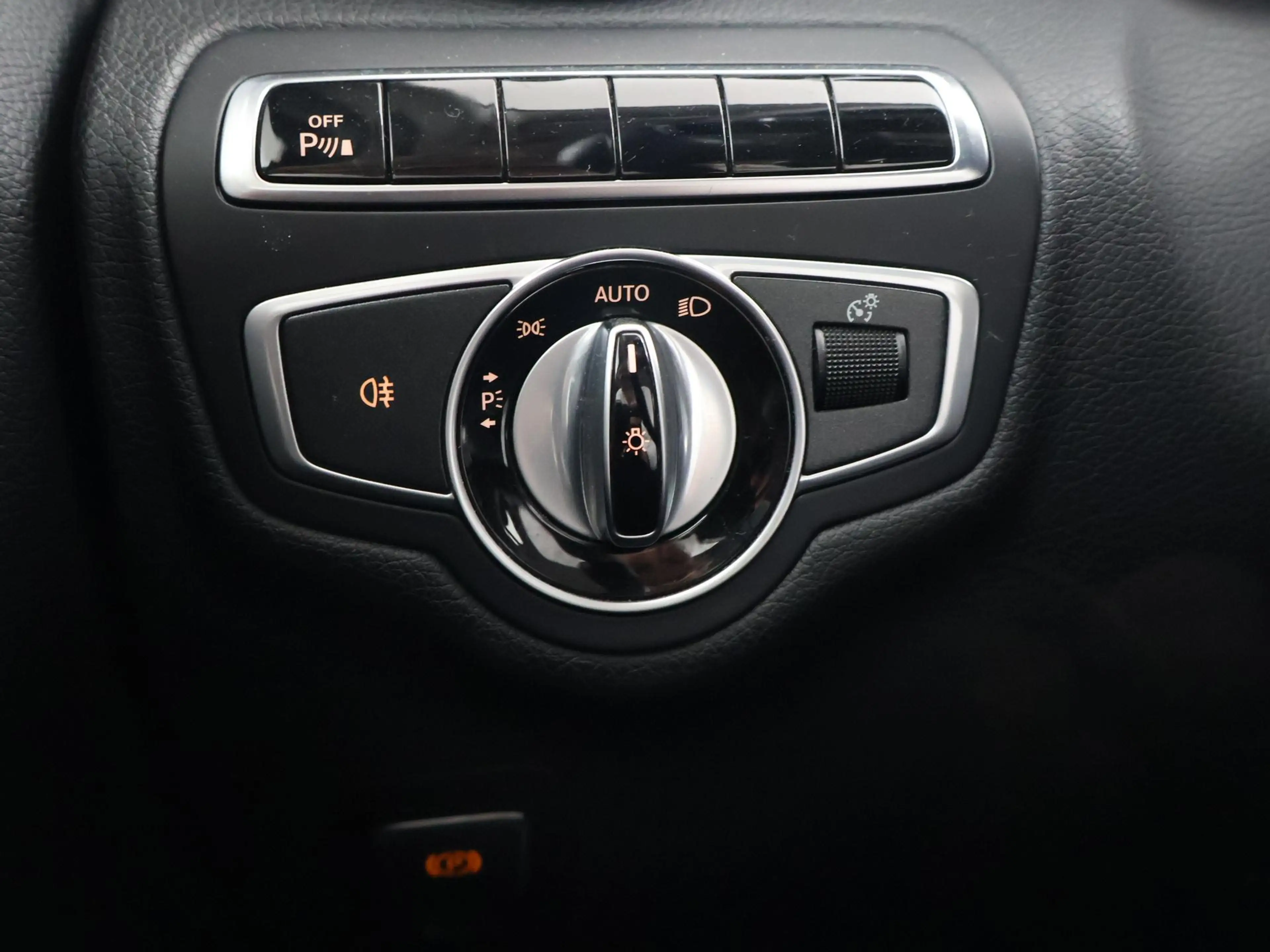 Mercedes-Benz C 350 Estate 350e PLUG-IN HYBRID 280 PK AUT. + STANDKACH — photo 21