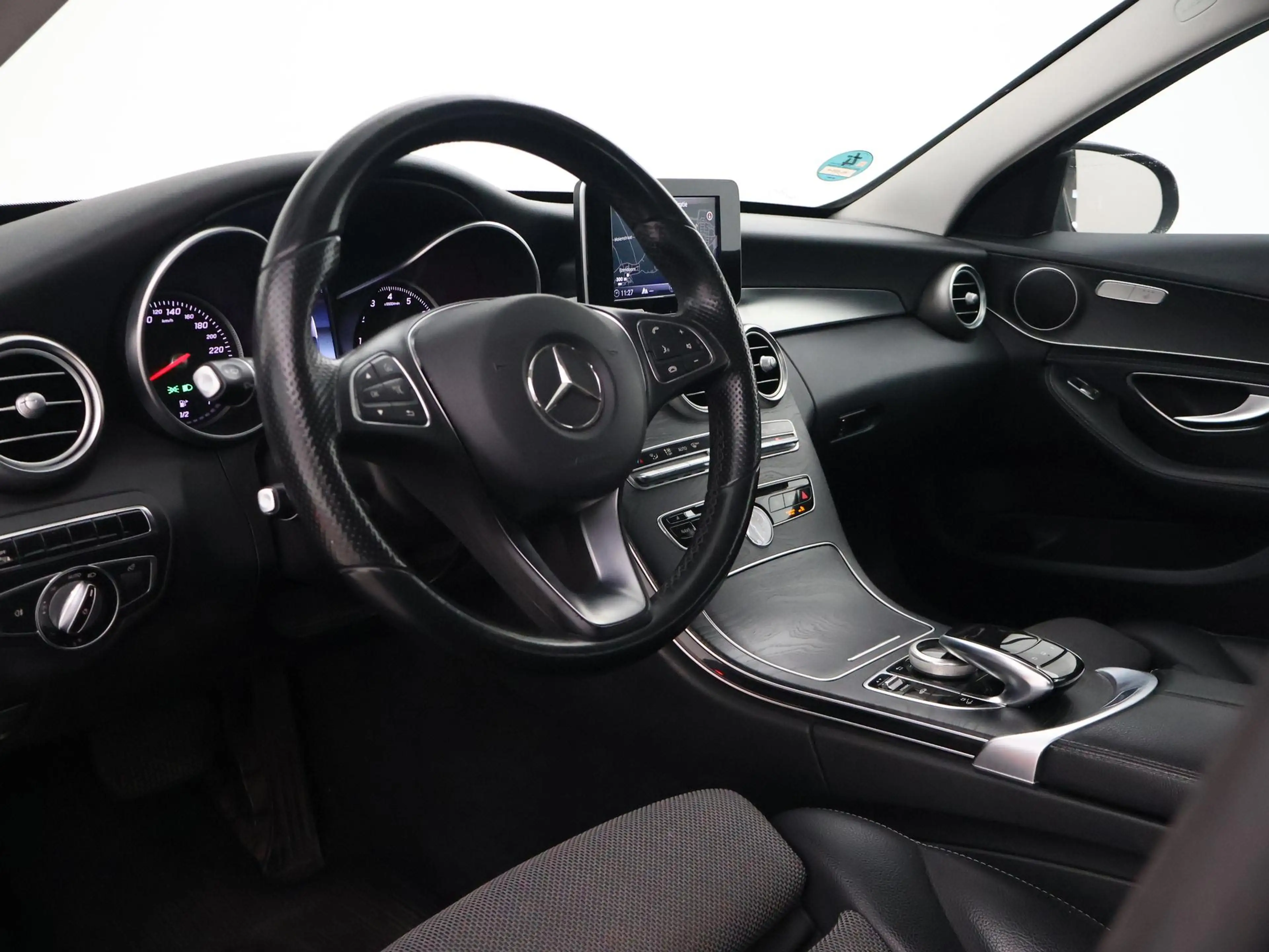 Mercedes-Benz C 350 Estate 350e PLUG-IN HYBRID 280 PK AUT. + STANDKACH — photo 18