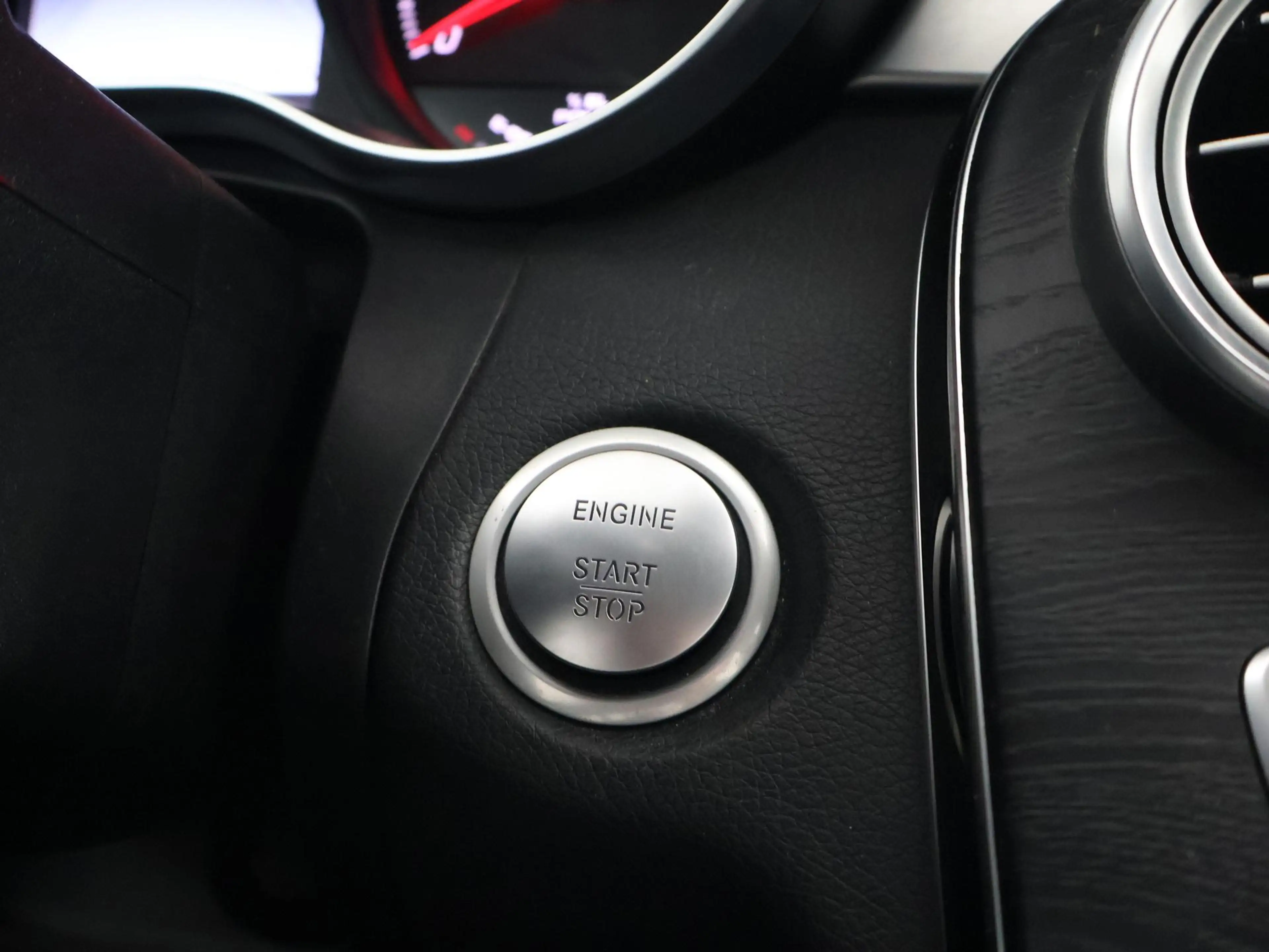 Mercedes-Benz C 350 Estate 350e PLUG-IN HYBRID 280 PK AUT. + STANDKACH — photo 44