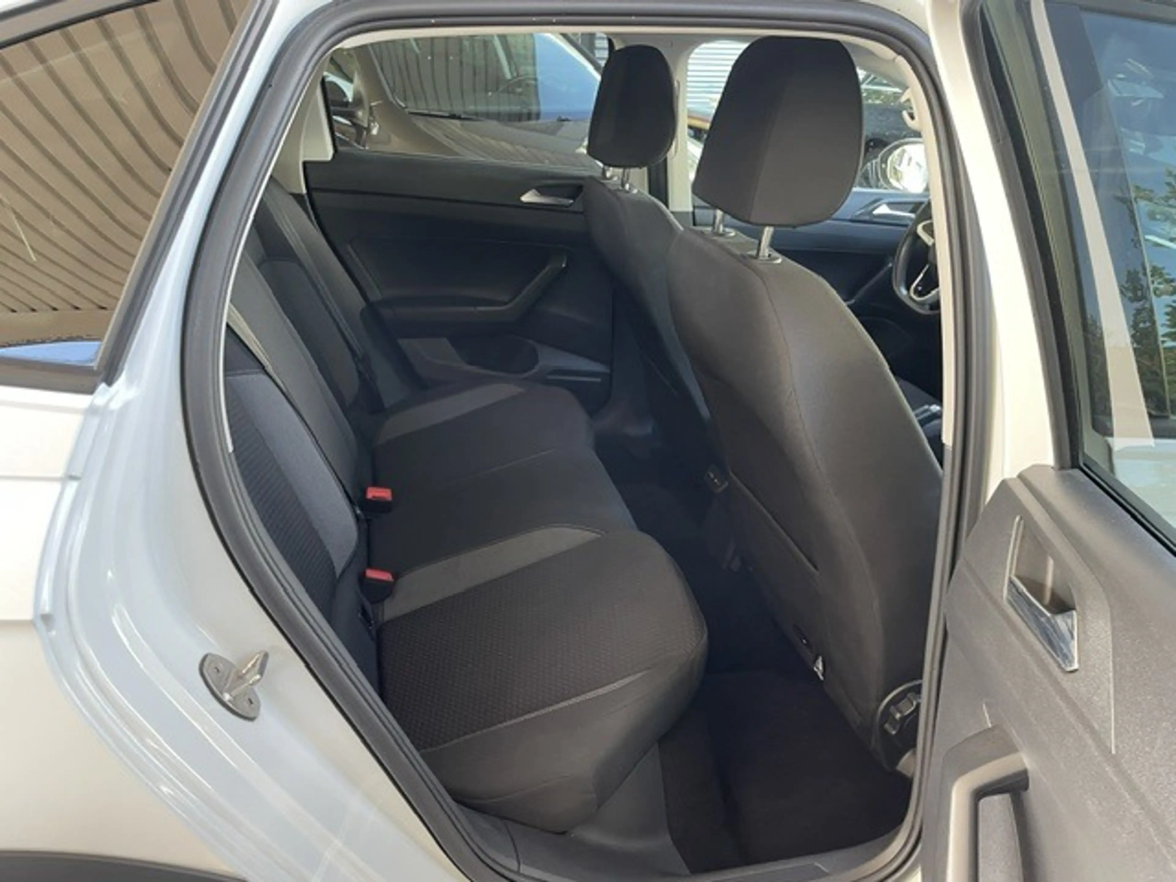 Volkswagen Taigo Life 1,0 TSI*DAB+*Carplay*Spur*PDC*SHZ*Alu — photo 8