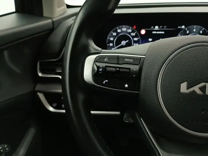 Kia Sportage 2023, foto 17