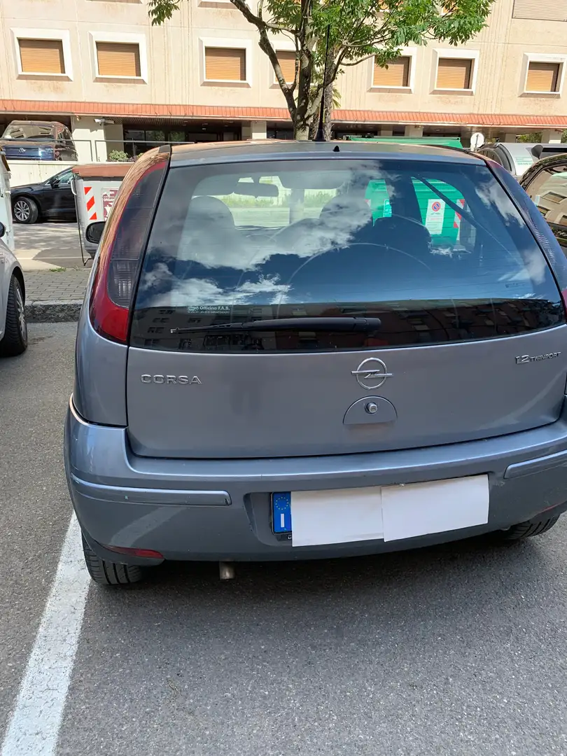 Opel Corsa OPEL Corsa 1.2i 16V cat 5 porte Enjoy (2005/08) Argento - 2