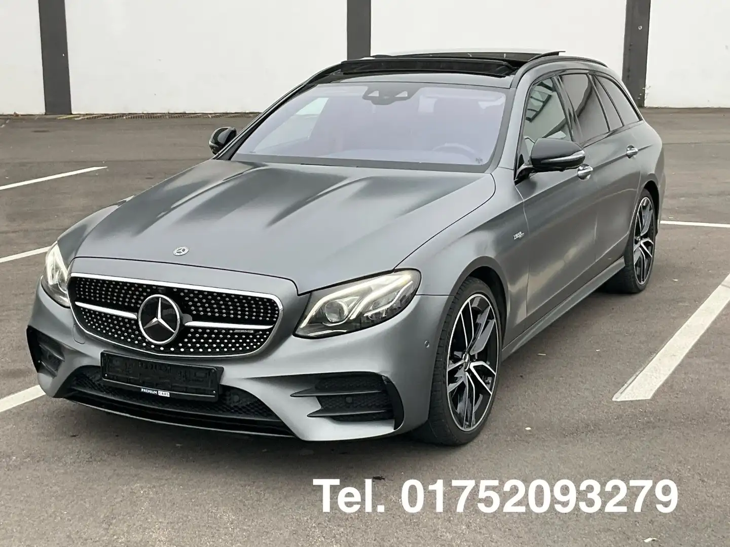 Mercedes-Benz E 53 AMG T 4Matic+ Designo Grau - 1