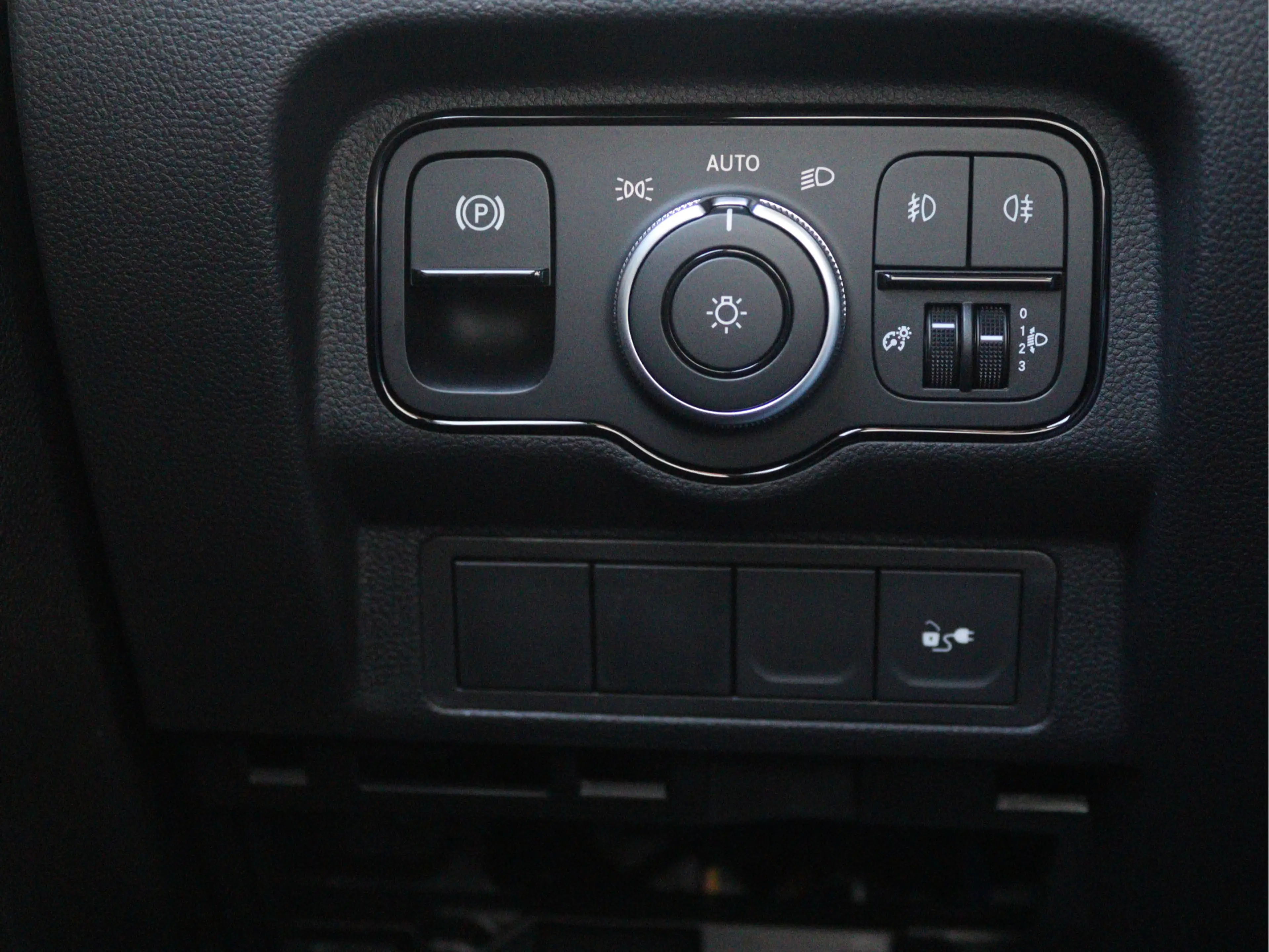Mercedes-Benz Citan eCitan 112 Pro L2 51 kWh — photo 12