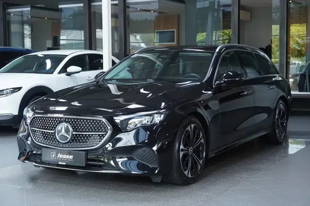 Mercedes-Benz E 300 de T Avantgarde Advanced Distr.+ Keyless