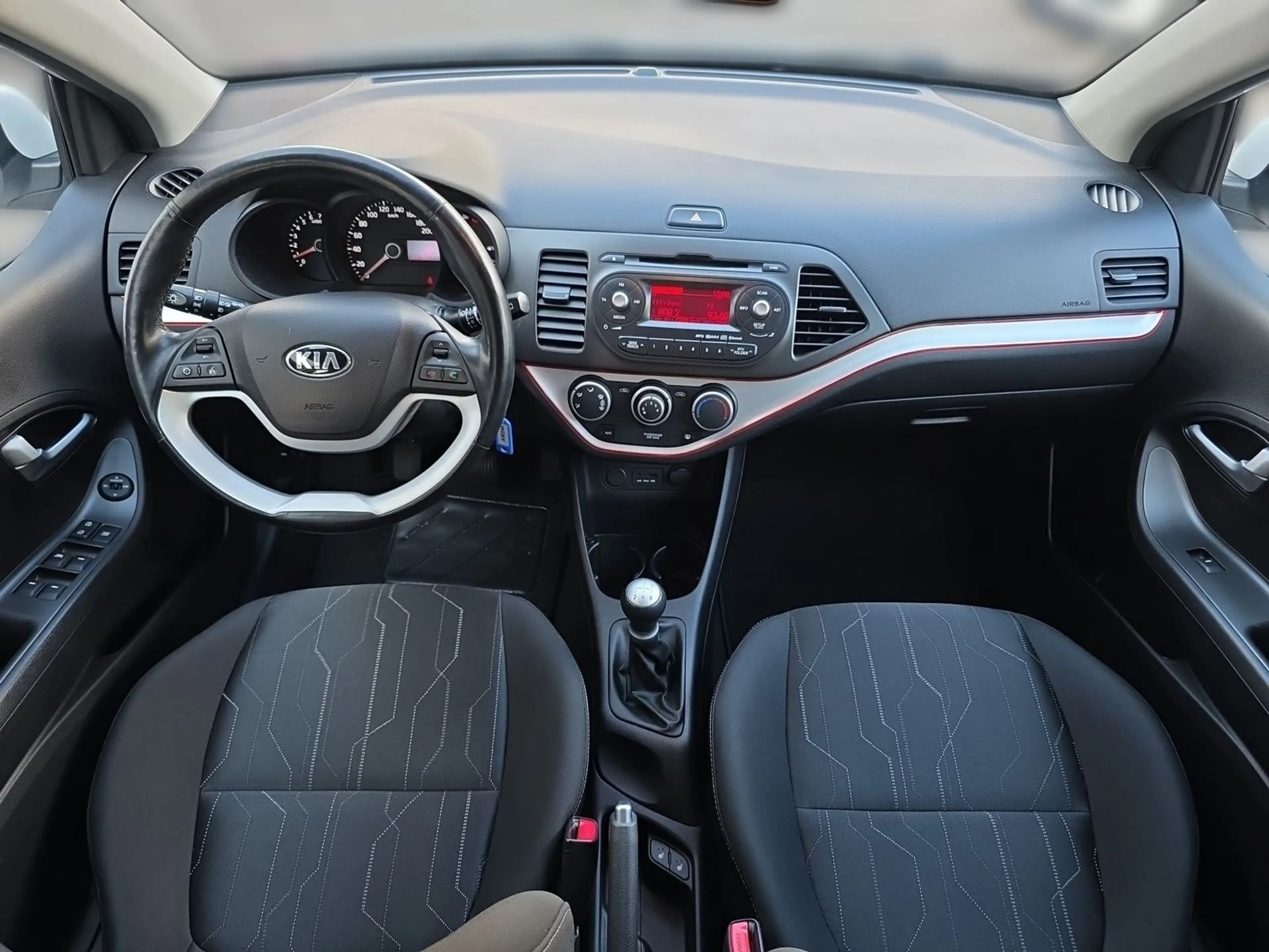 Kia Picanto 1.0 Edition 7 PDC Bluetooth Sitzheizung — photo 12