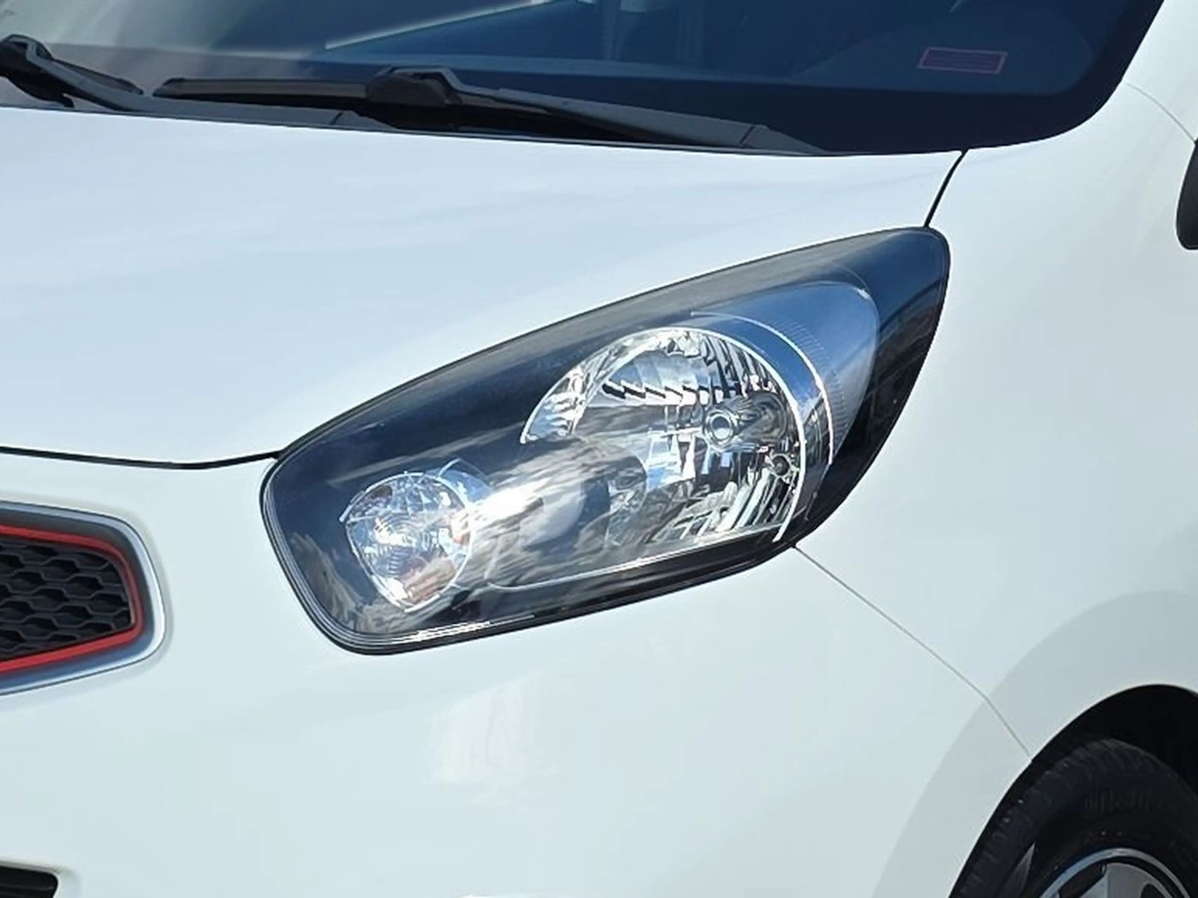 Kia Picanto 1.0 Edition 7 PDC Bluetooth Sitzheizung — photo 7