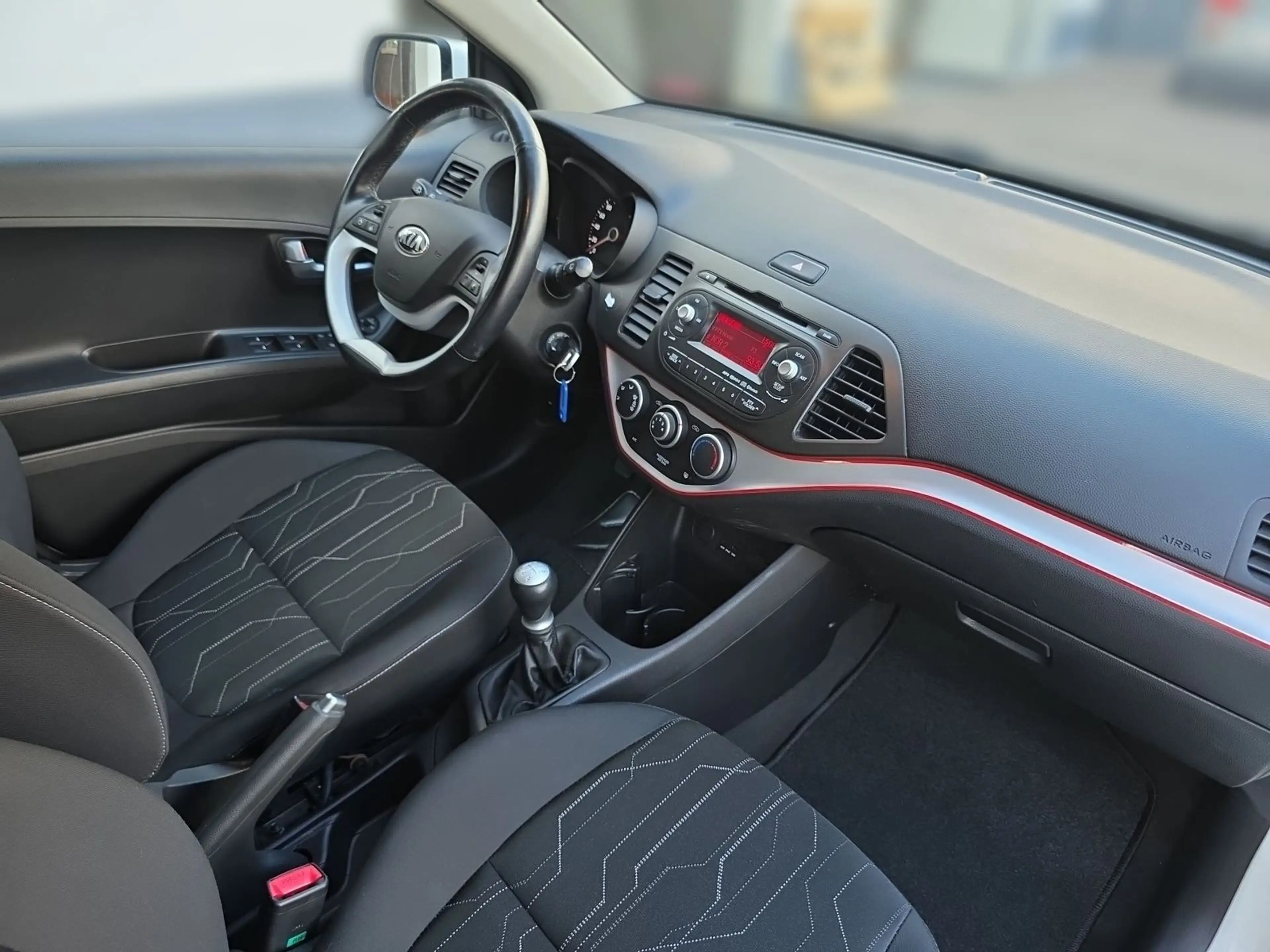 Kia Picanto 1.0 Edition 7 PDC Bluetooth Sitzheizung — photo 14