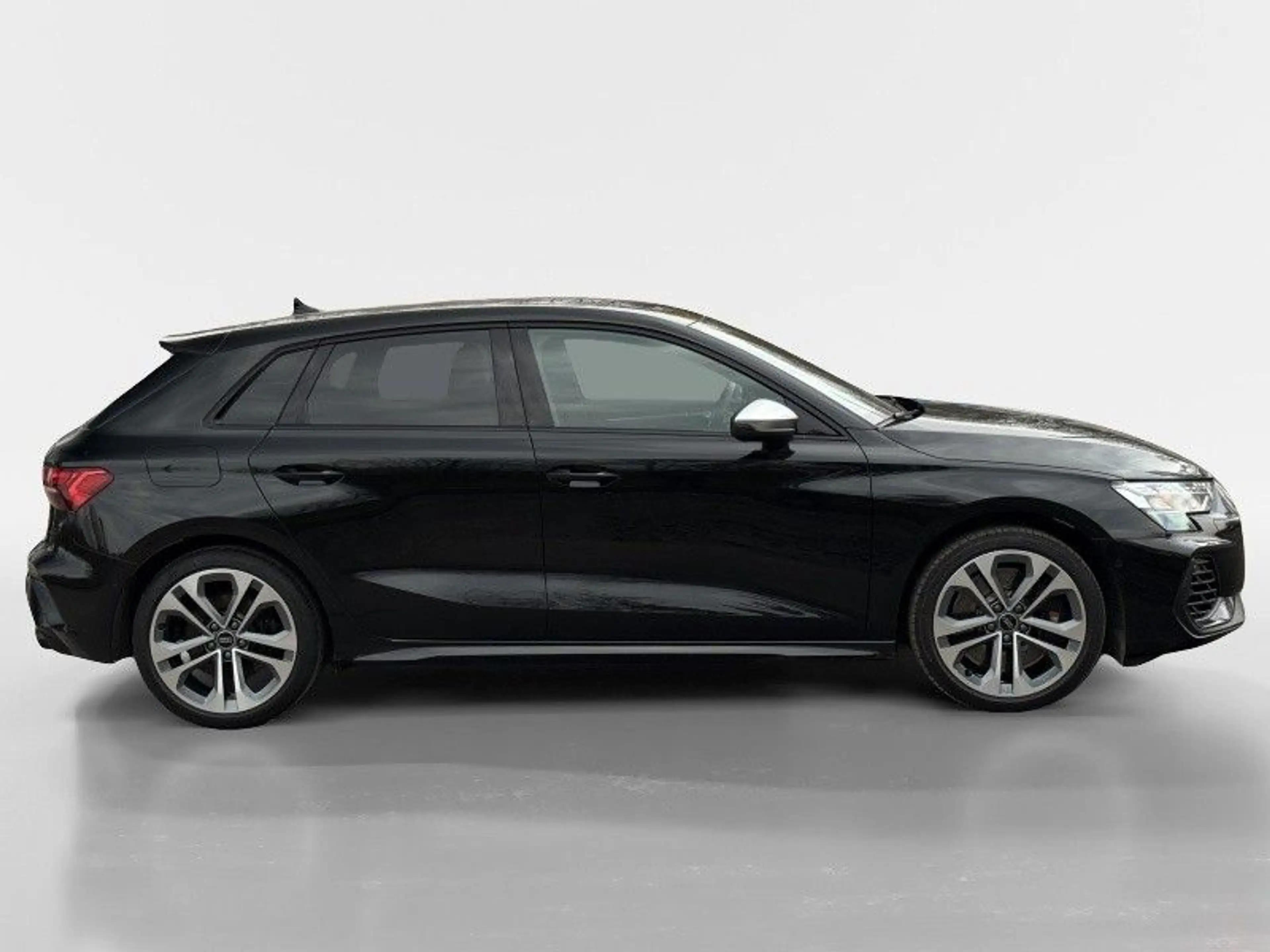 Audi S3 Sportback 2.0 TFSI quattro — photo 6