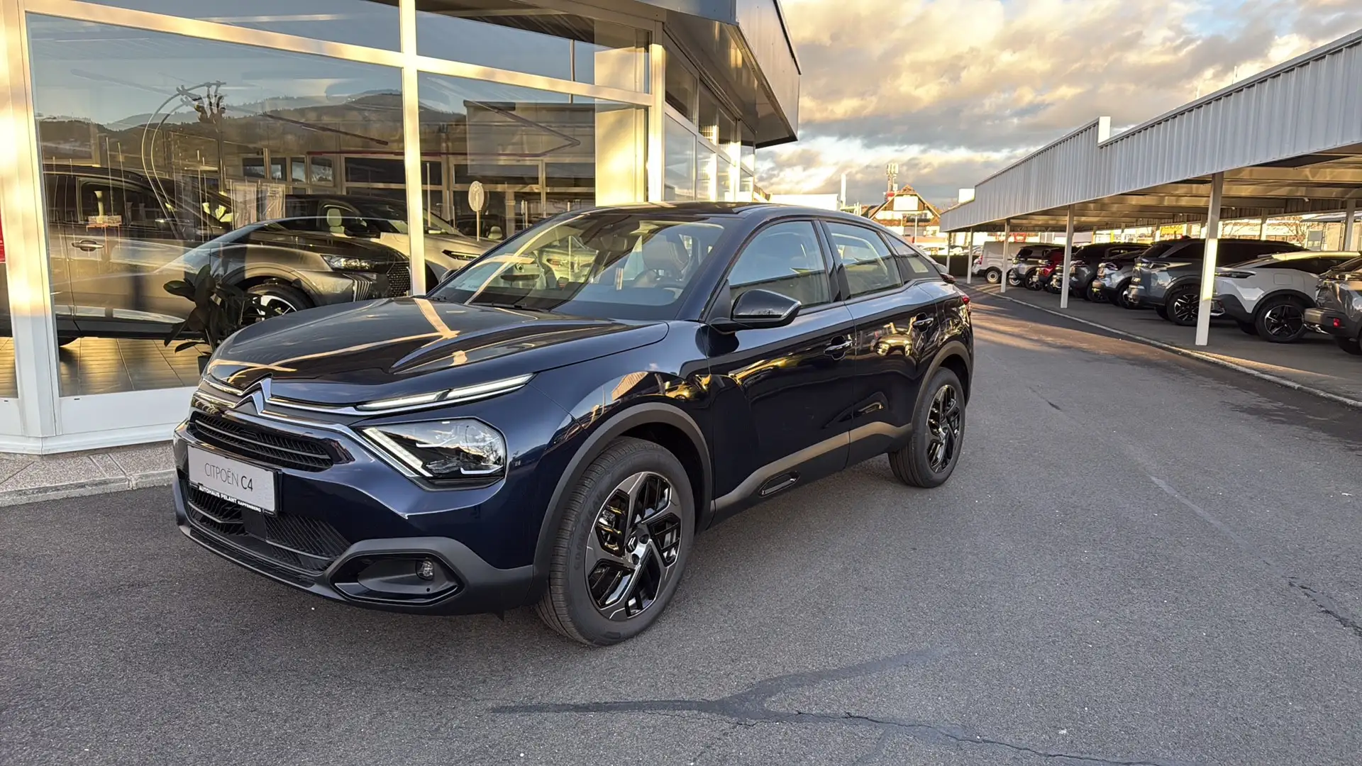 Citroen C4 C4 PureTech 130 S&S 6-Gang-Manuell PLUS - 1
