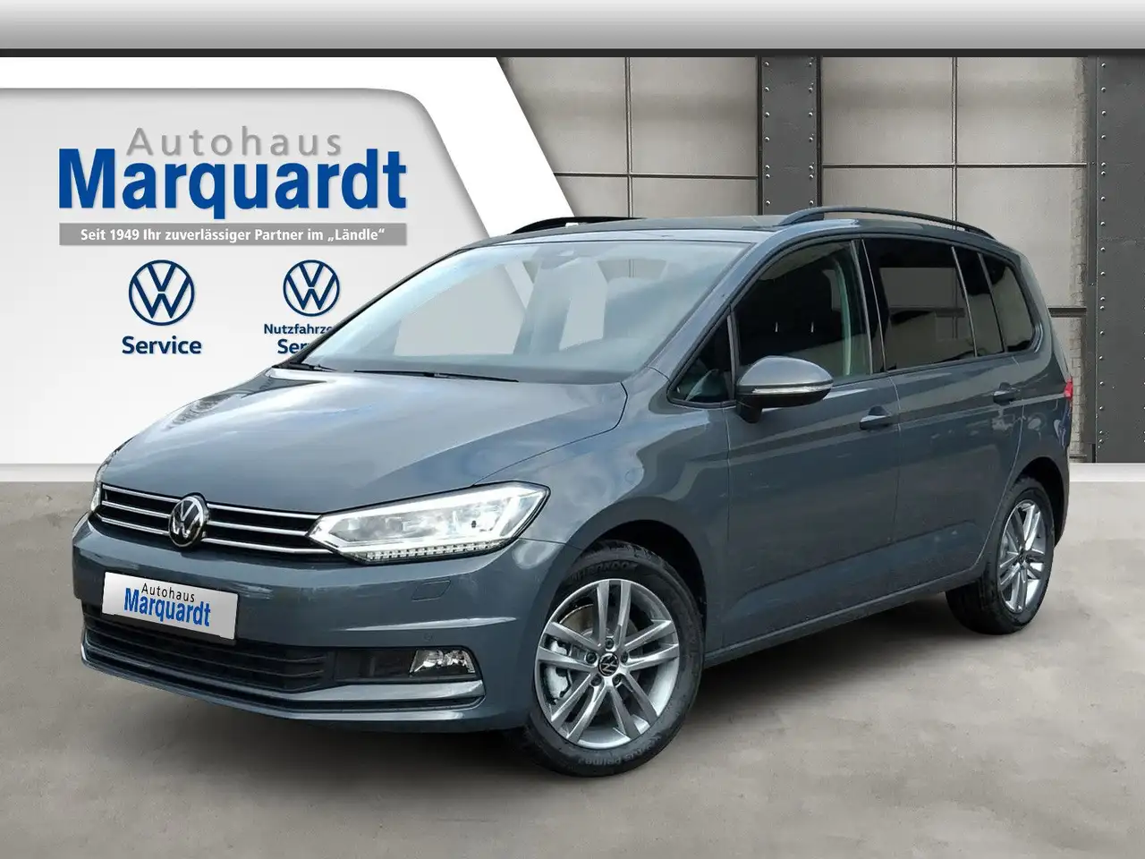 Volkswagen Touran 1.5TSI IQ LED ACC 7Stz Standh Side 17"