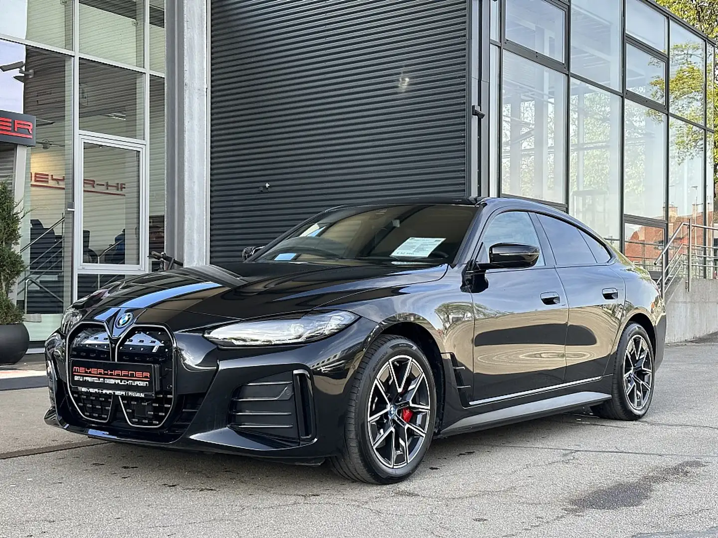 BMW i4 eDrive40 PHEV Gran Coupe Schwarz - 2