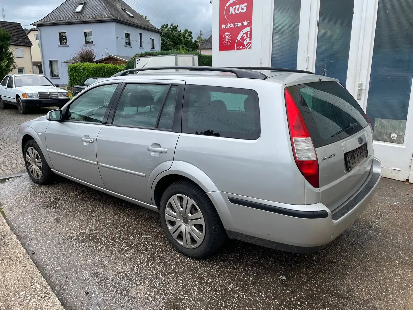Ford Mondeo Mondeo 2.0 Turnier TDCi Trend Plateado - 2